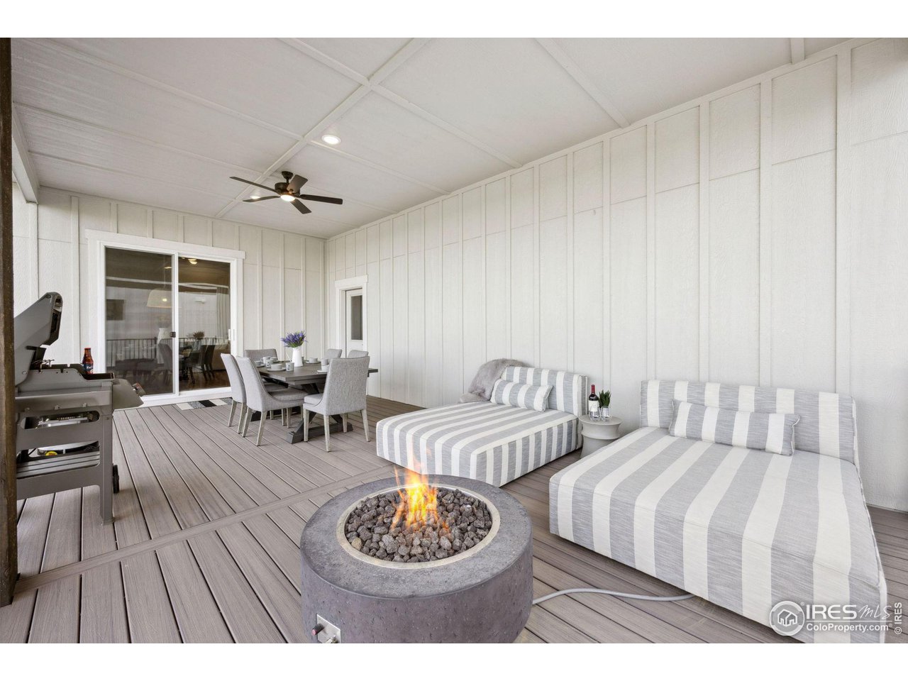 3062 Lake Verna Dr