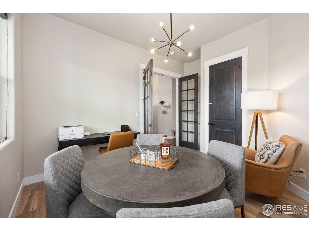 3062 Lake Verna Dr
