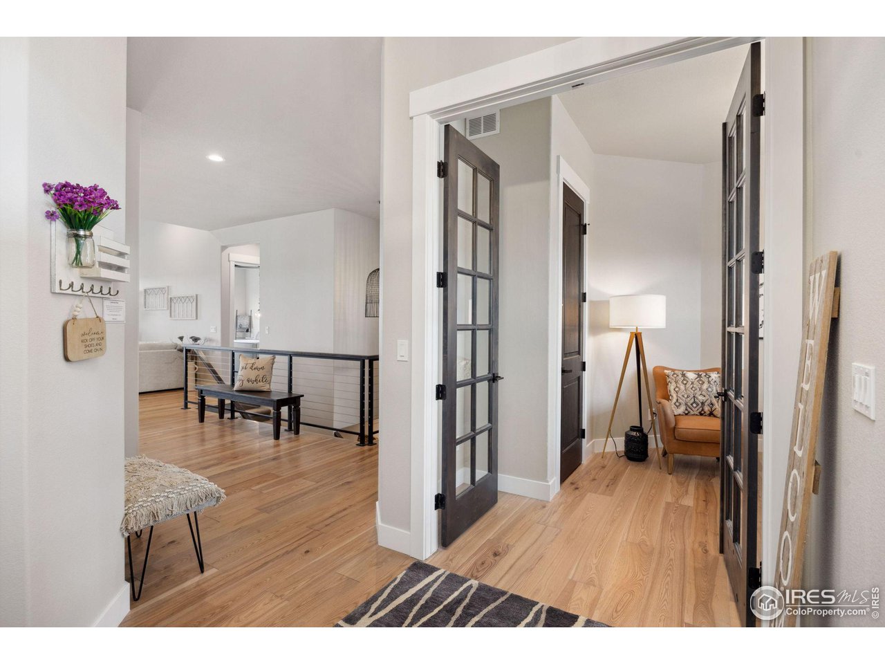 3062 Lake Verna Dr