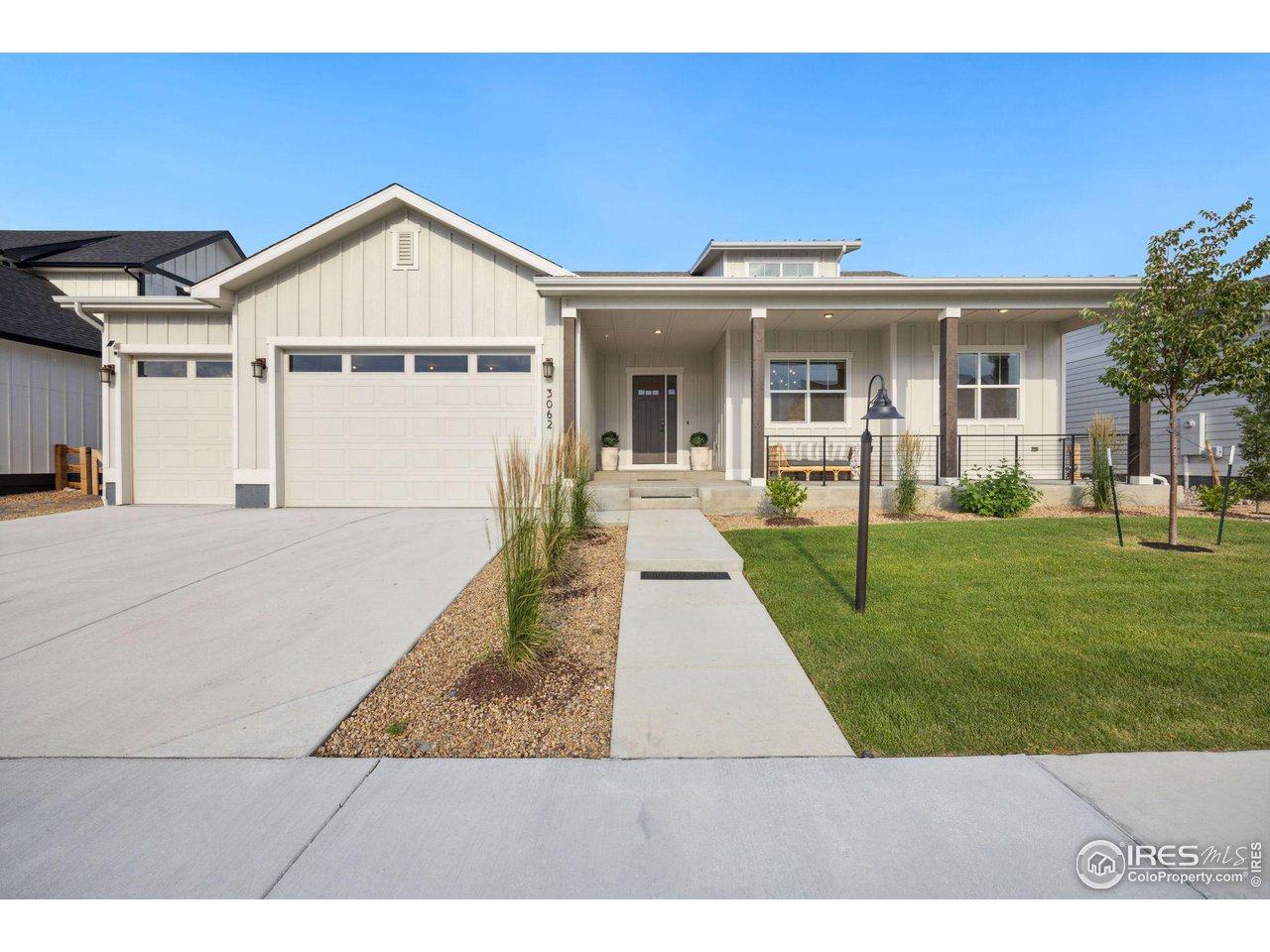 3062 Lake Verna Dr