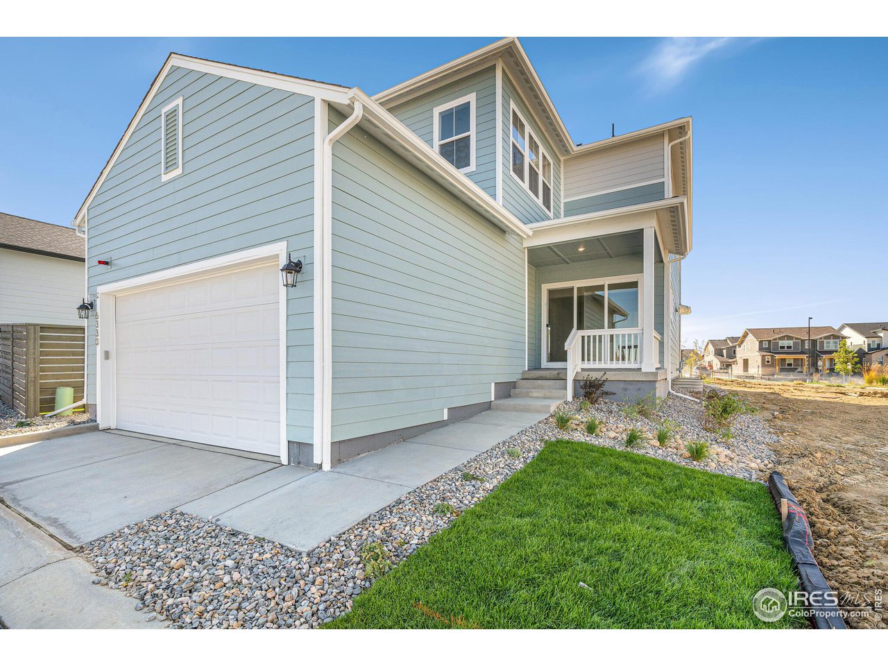 6330 Elk Pass Ln