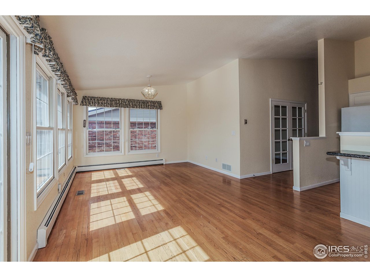 1137 Doral Pl