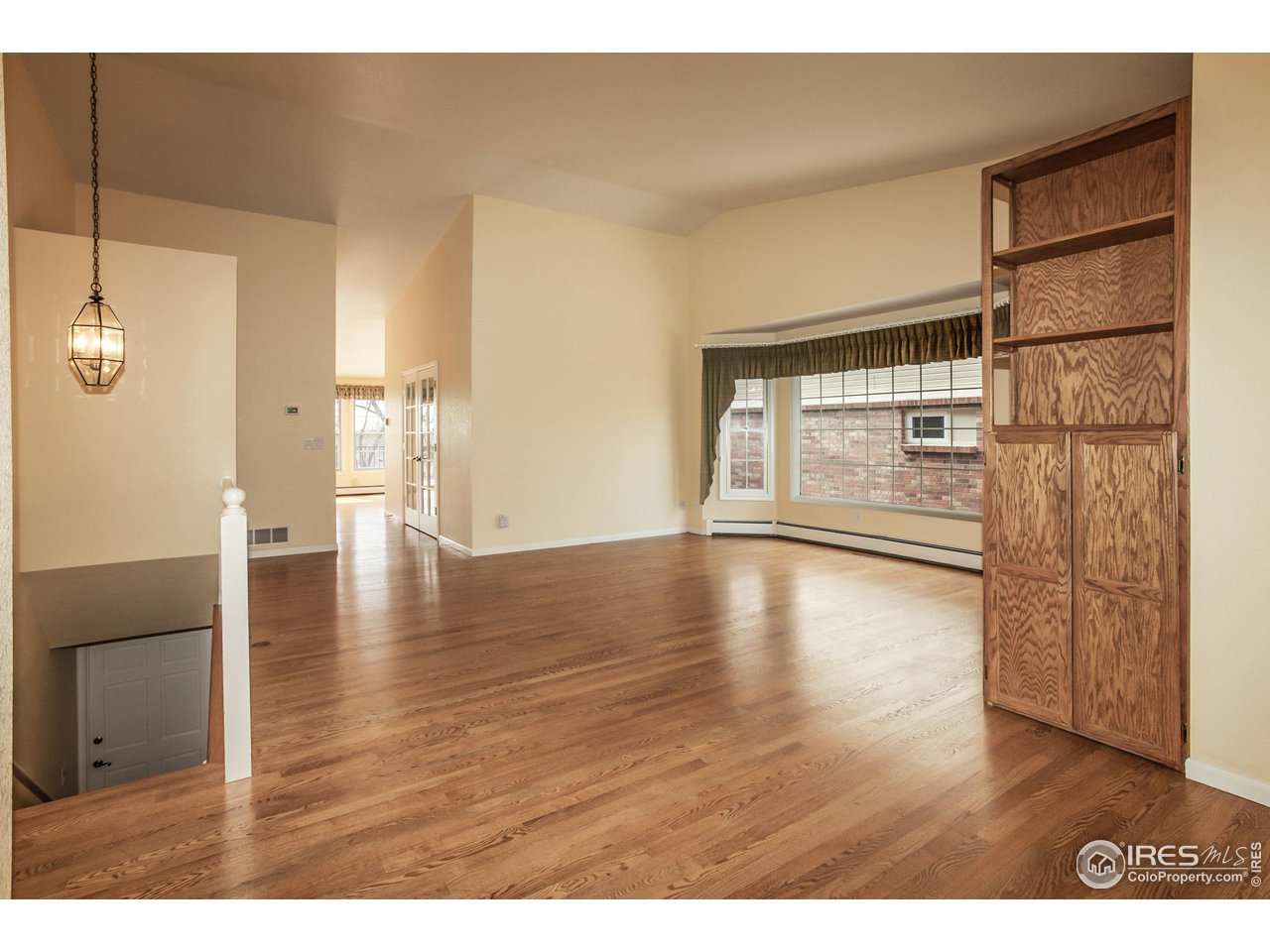 1137 Doral Pl