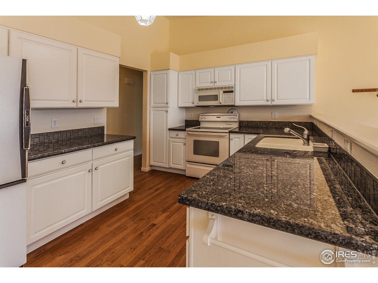 1137 Doral Pl