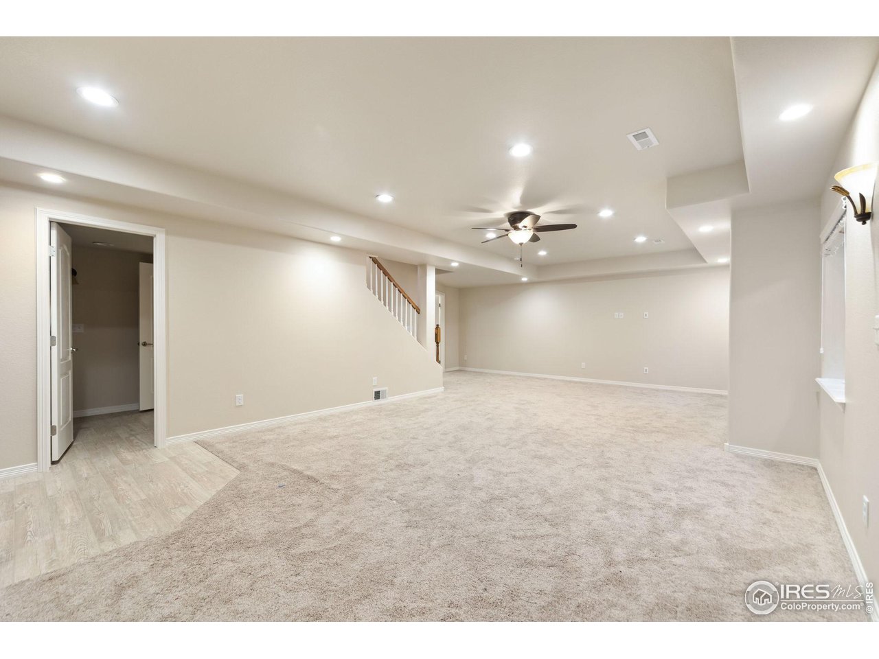 8388 Castaway Dr