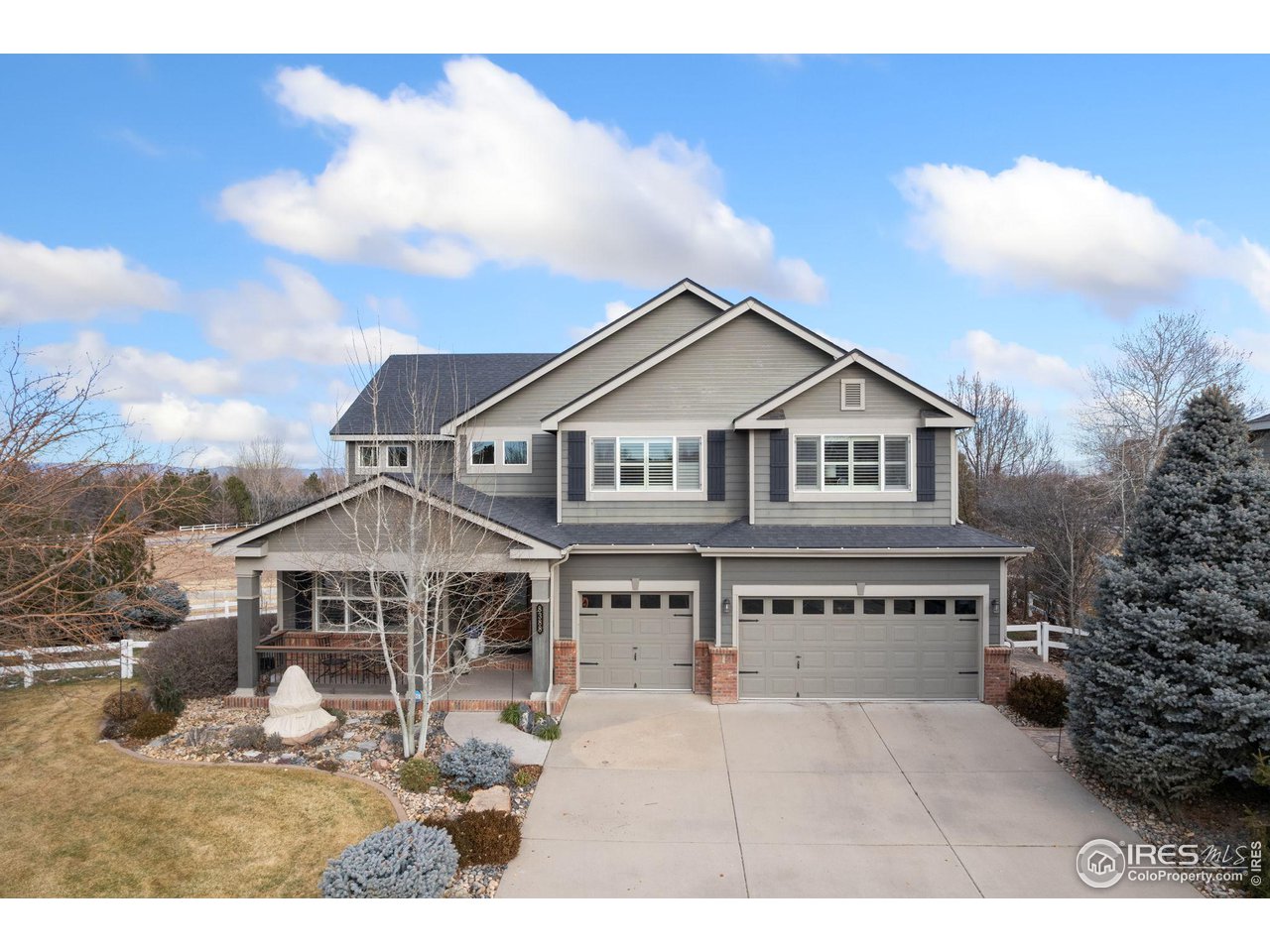 8388 Castaway Dr