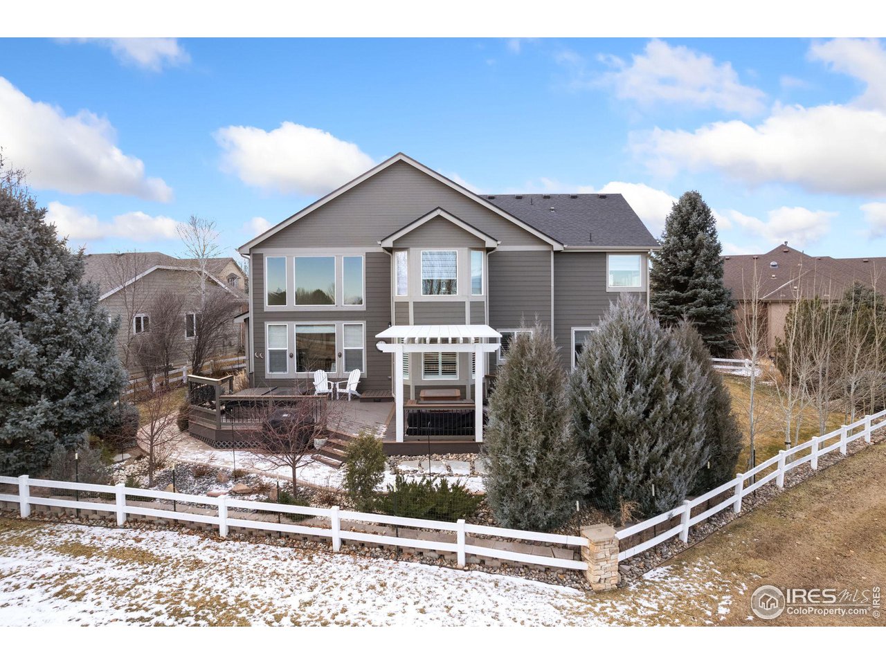 8388 Castaway Dr