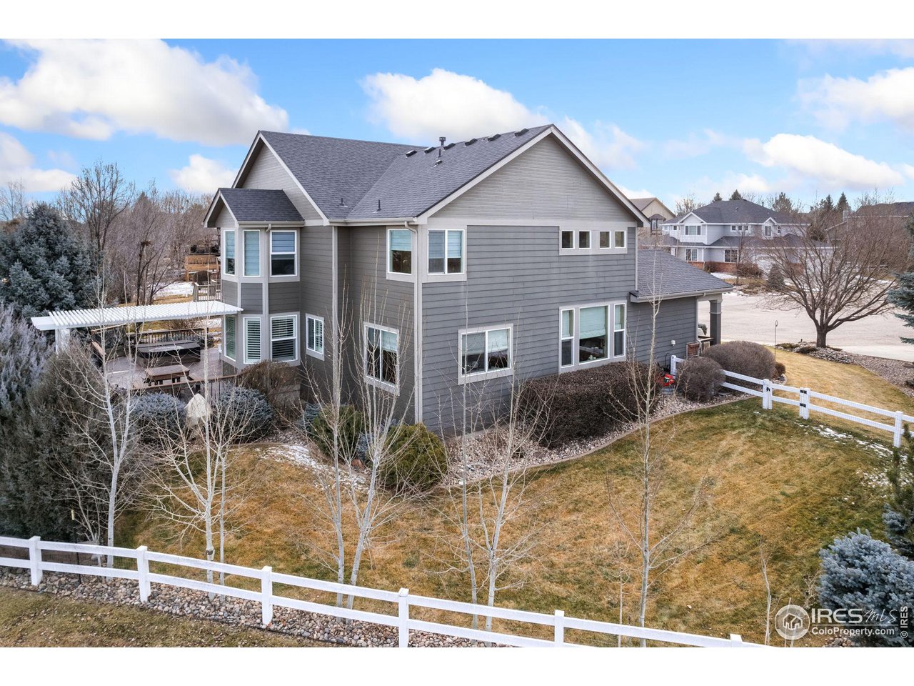 8388 Castaway Dr