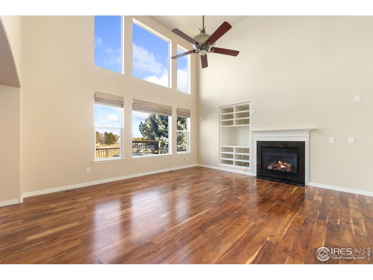 8388 Castaway Dr