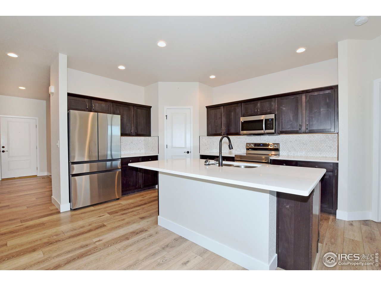 3388 Da Vinci Dr