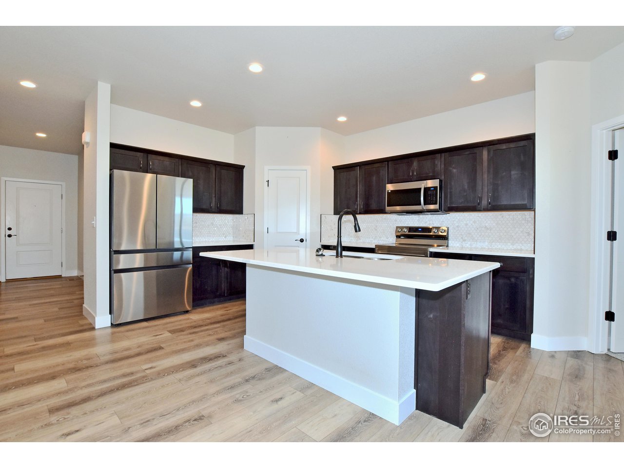 3388 Da Vinci Dr
