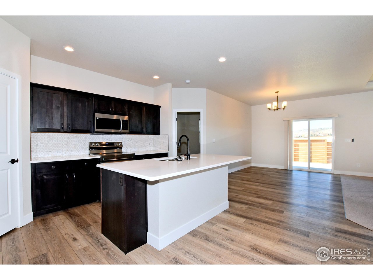 3388 Da Vinci Dr