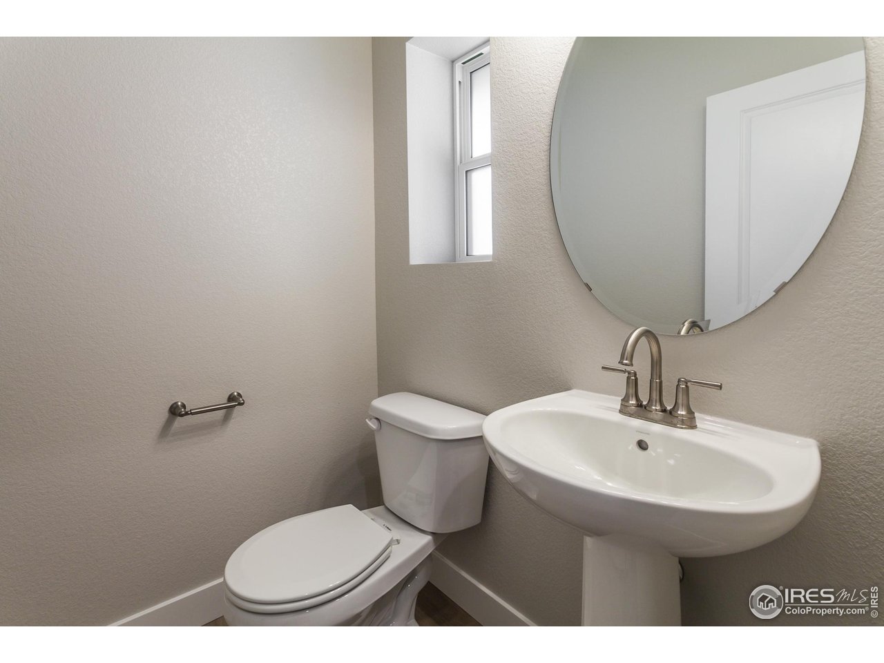 4782 Whistler Dr