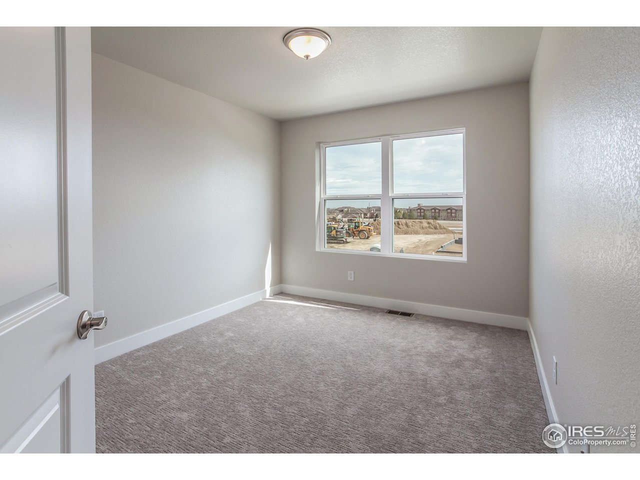 4777 Whistler Dr