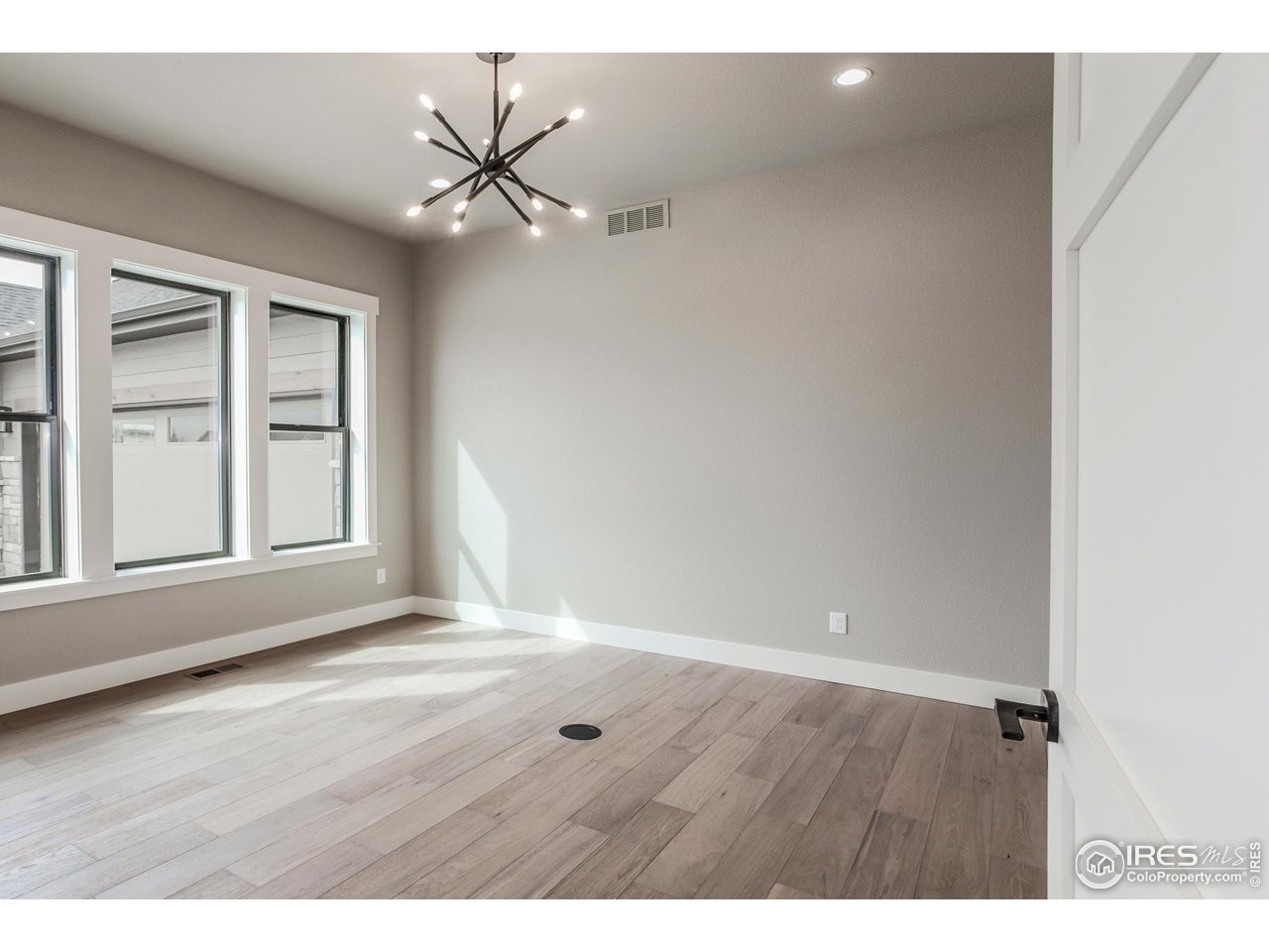 1288 Eliza Ave