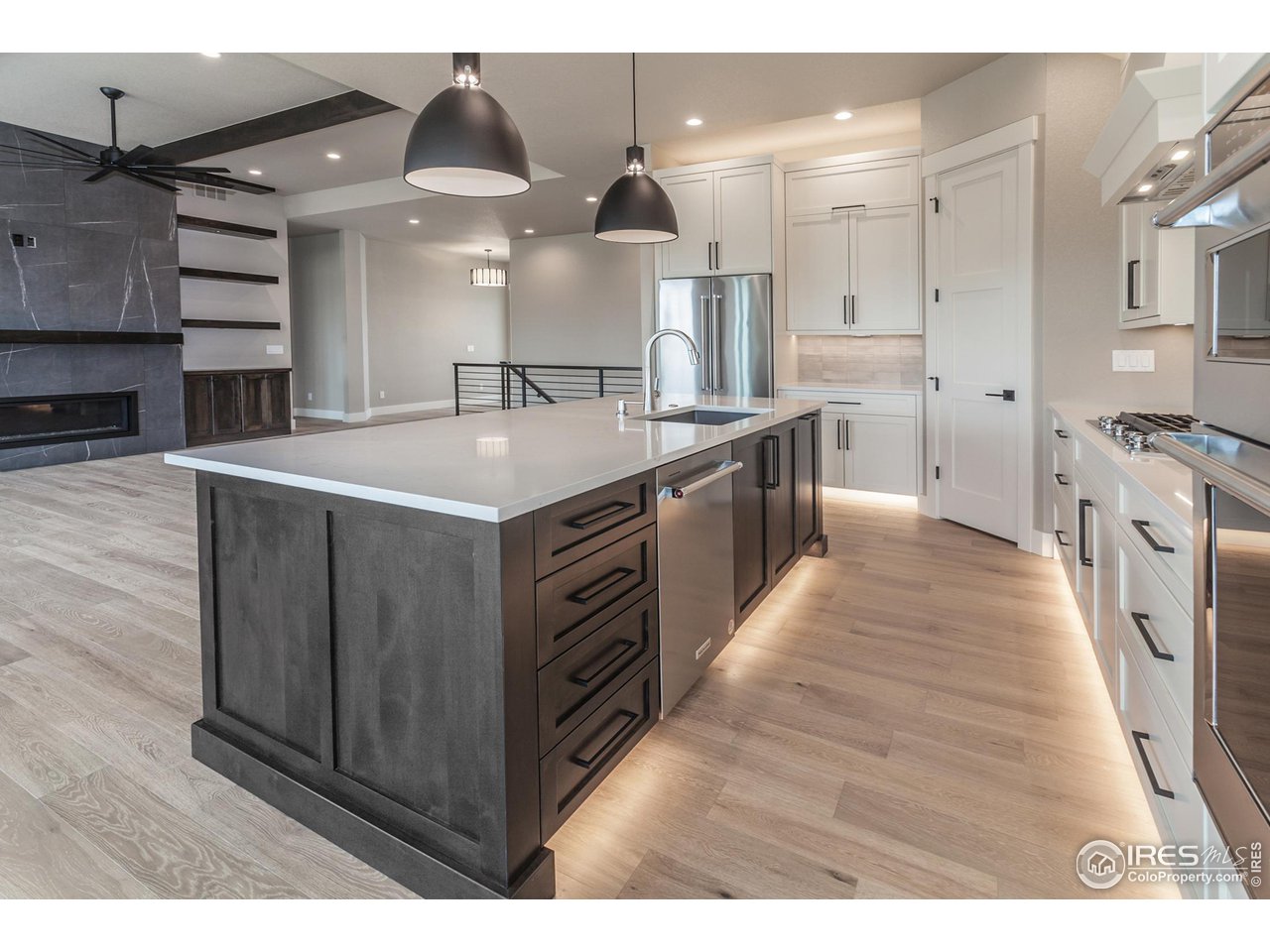 1288 Eliza Ave