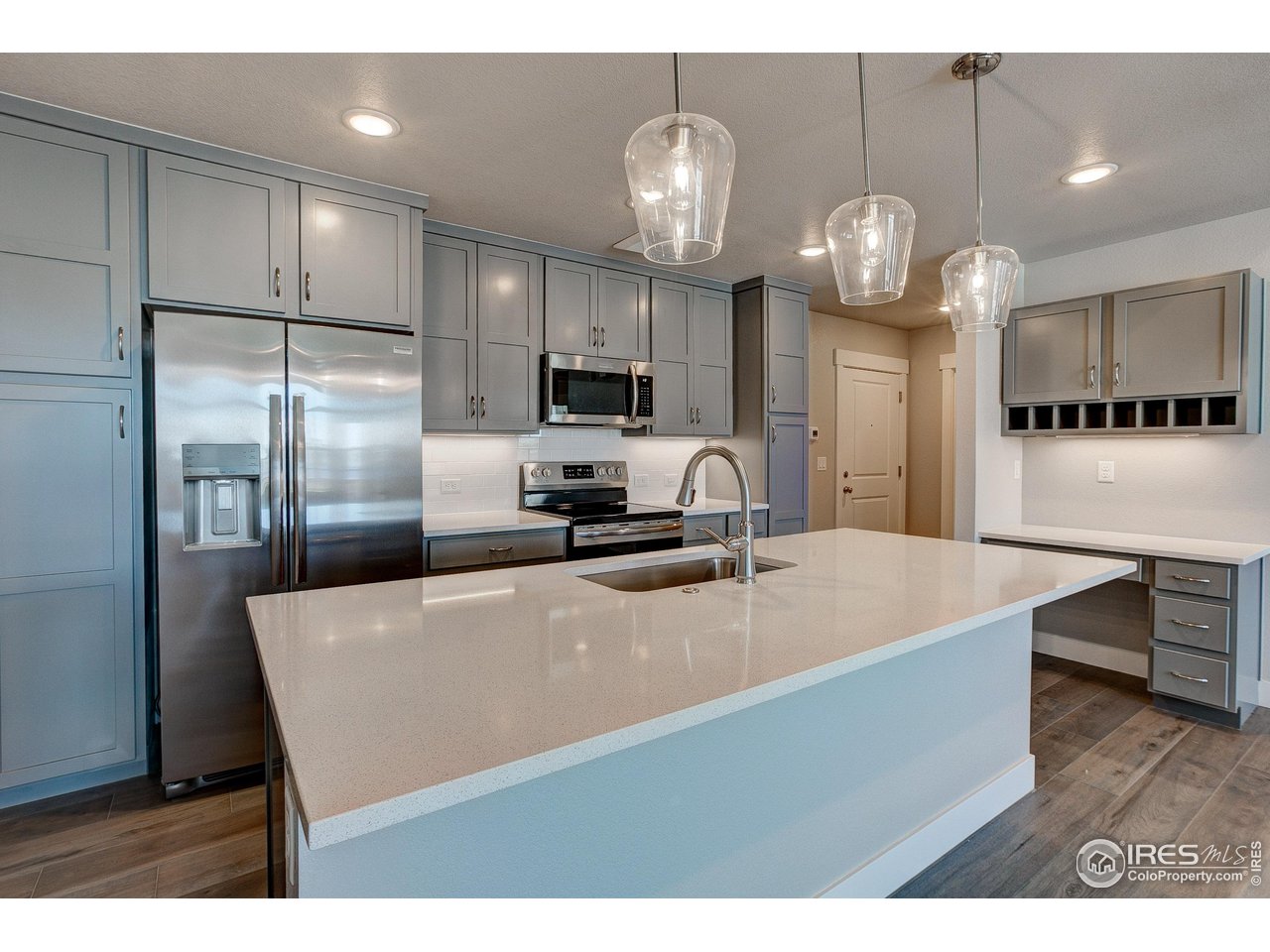 235 High Point Dr E-103