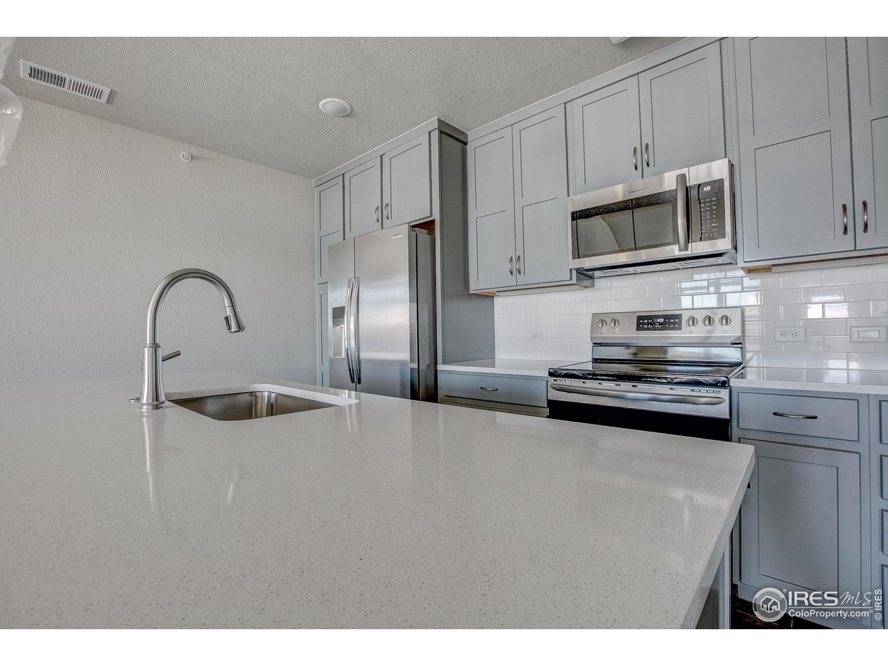 235 High Point Dr E-103
