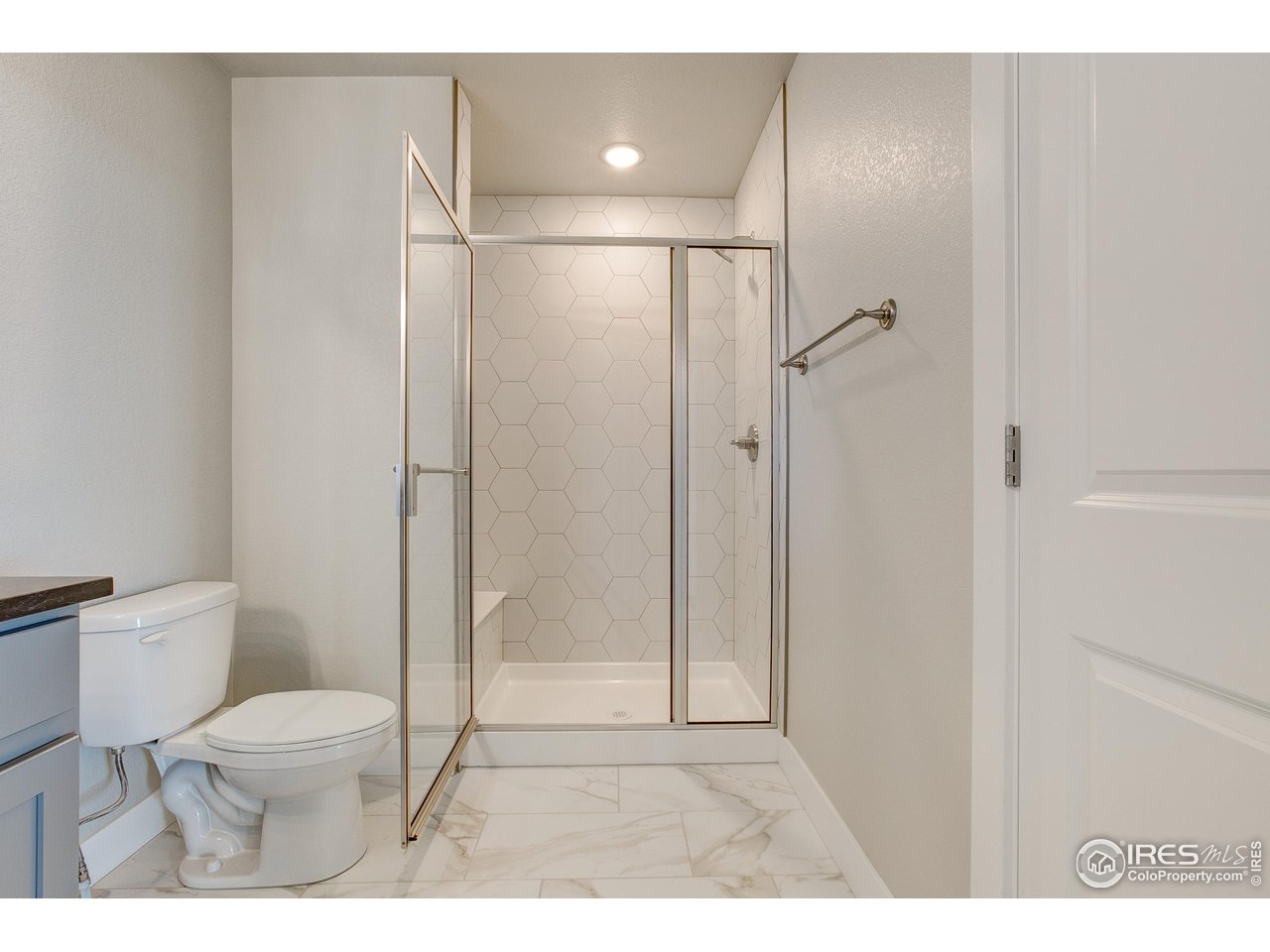 235 High Point Dr E-103
