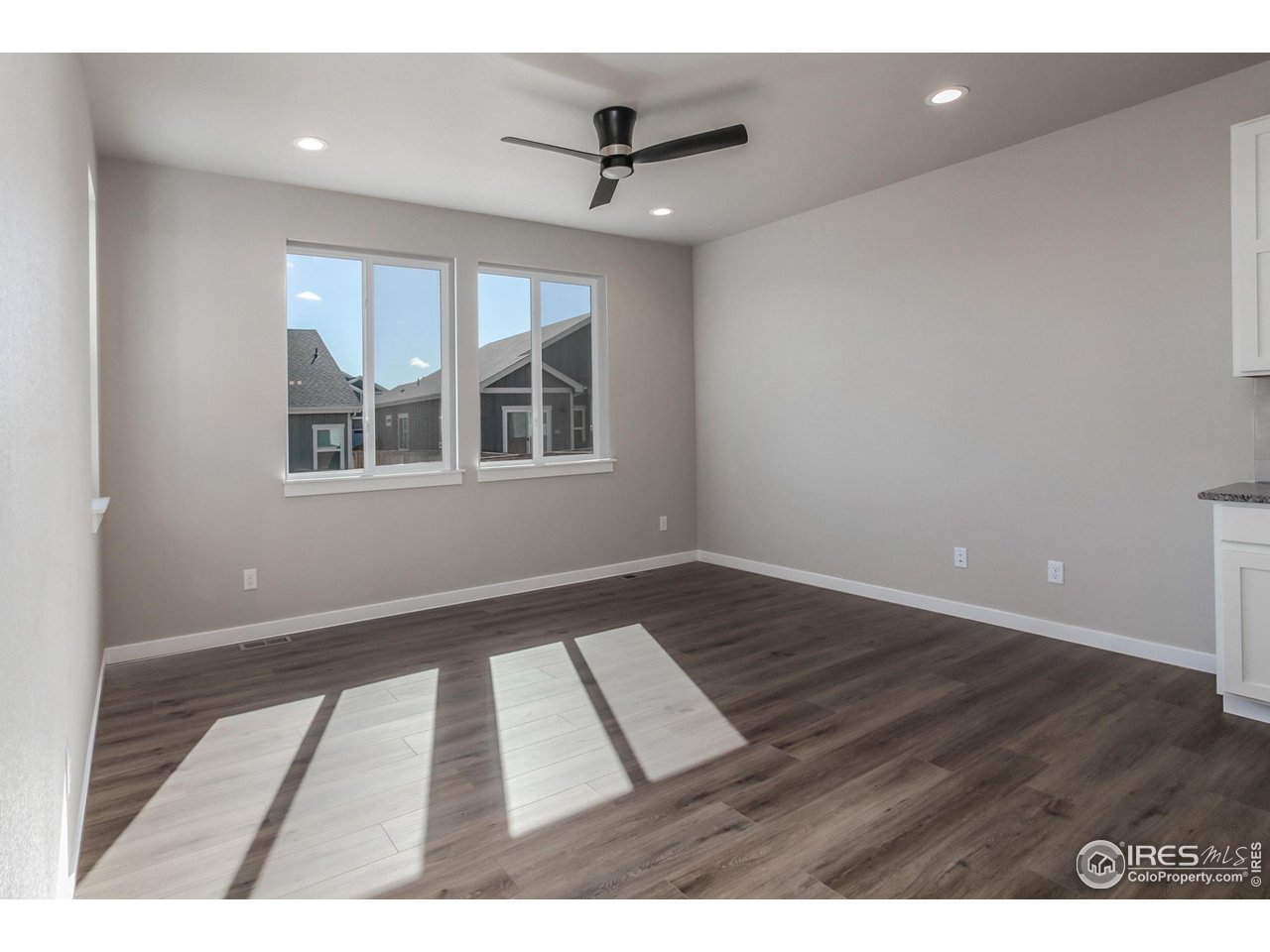1206 105th Ave Ct