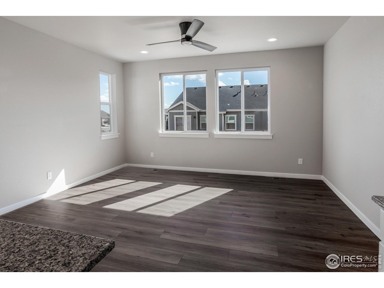 1206 105th Ave Ct