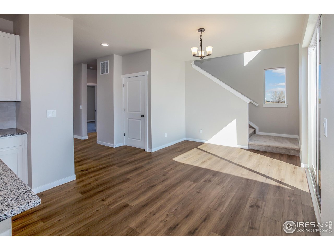 1206 105th Ave Ct
