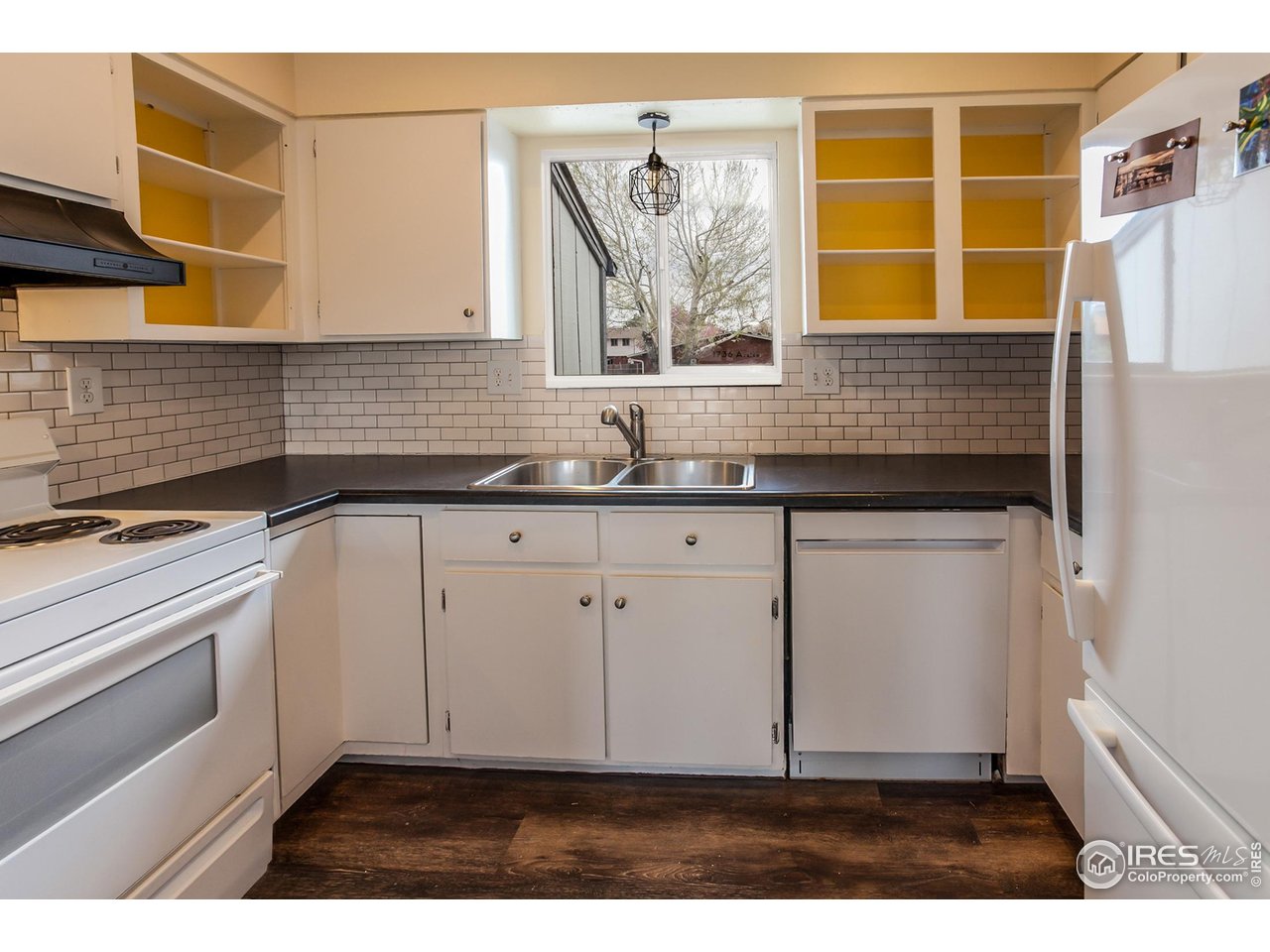 1733 Azalea Dr 7-2