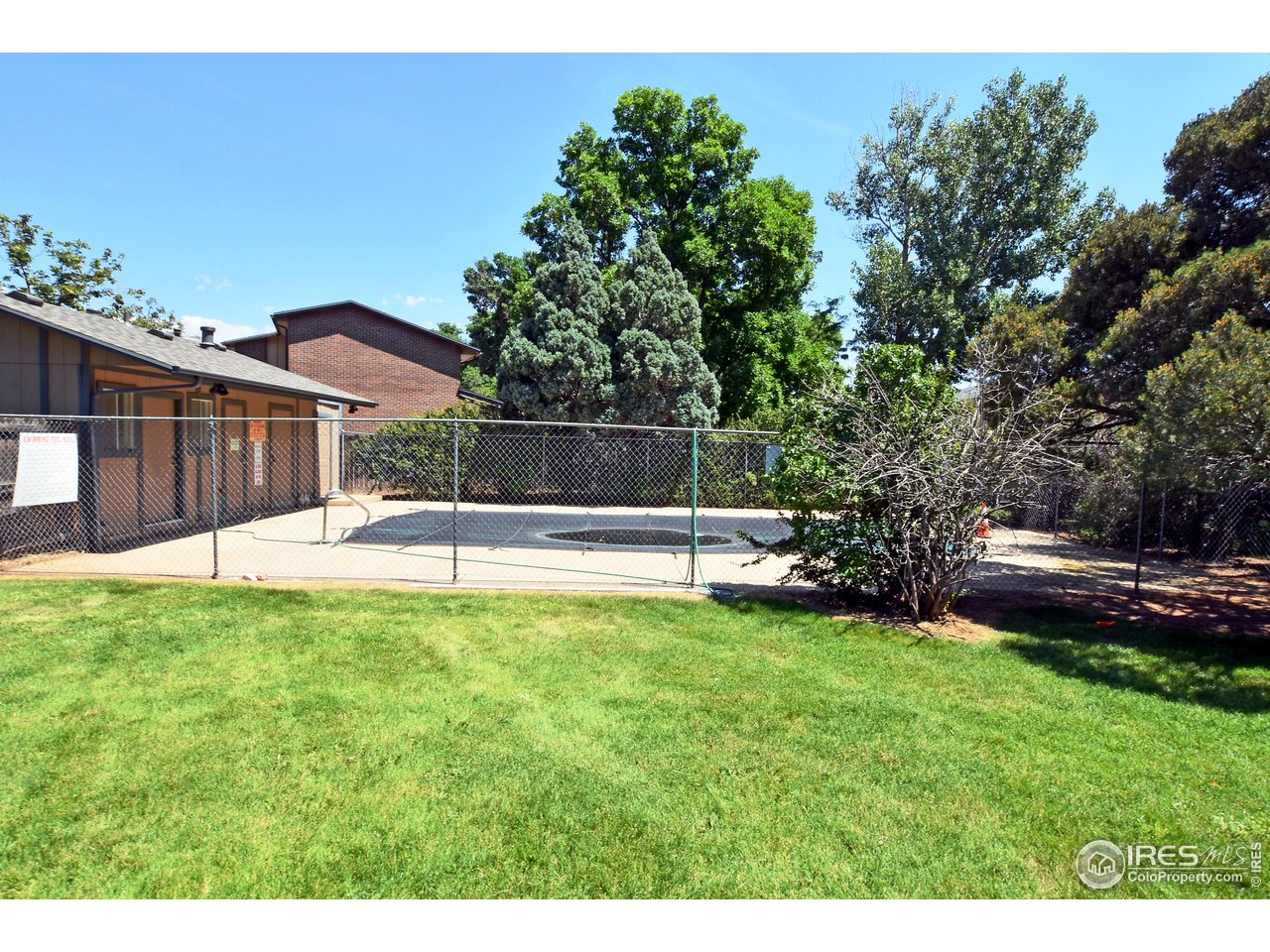 1733 Azalea Dr 7-2