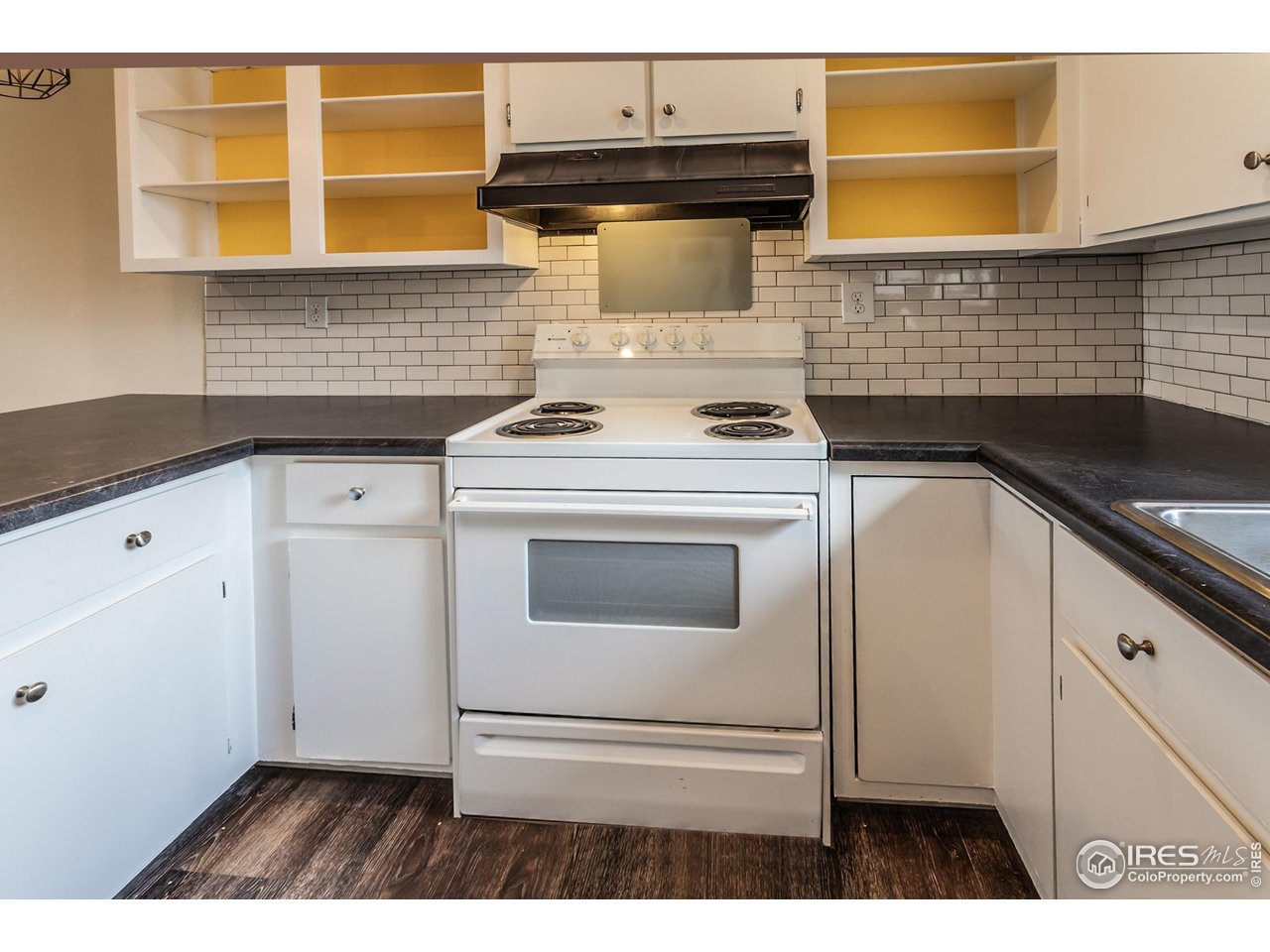 1733 Azalea Dr 7-2