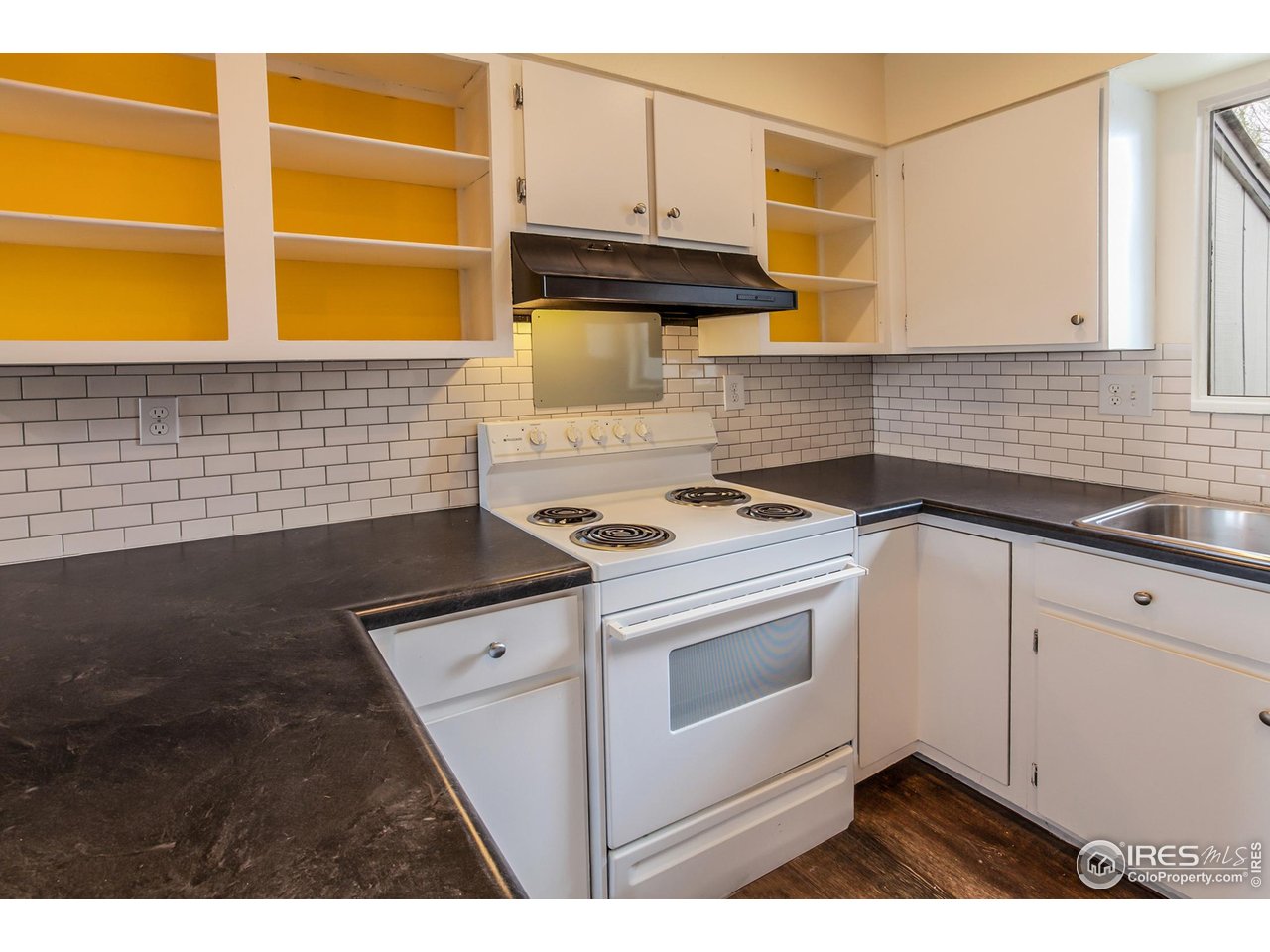 1733 Azalea Dr 7-2