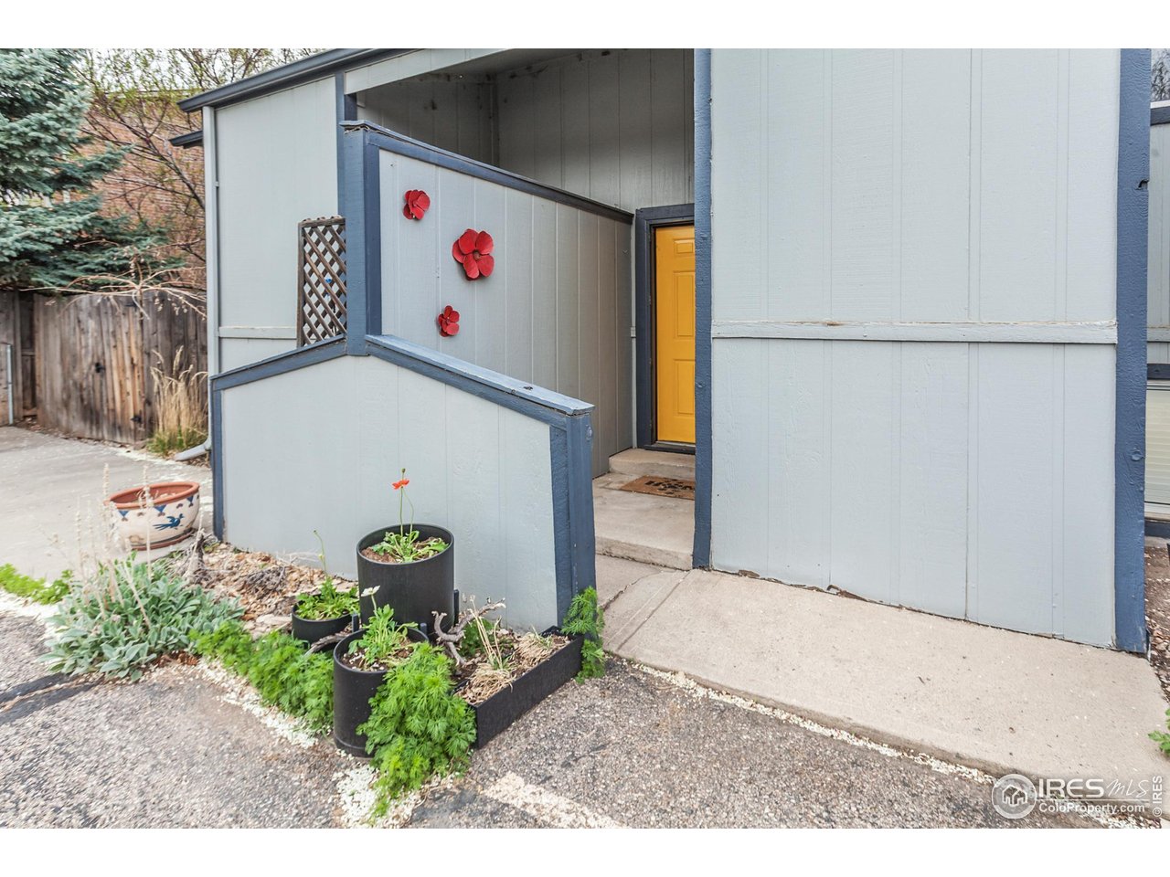 1733 Azalea Dr 7-2