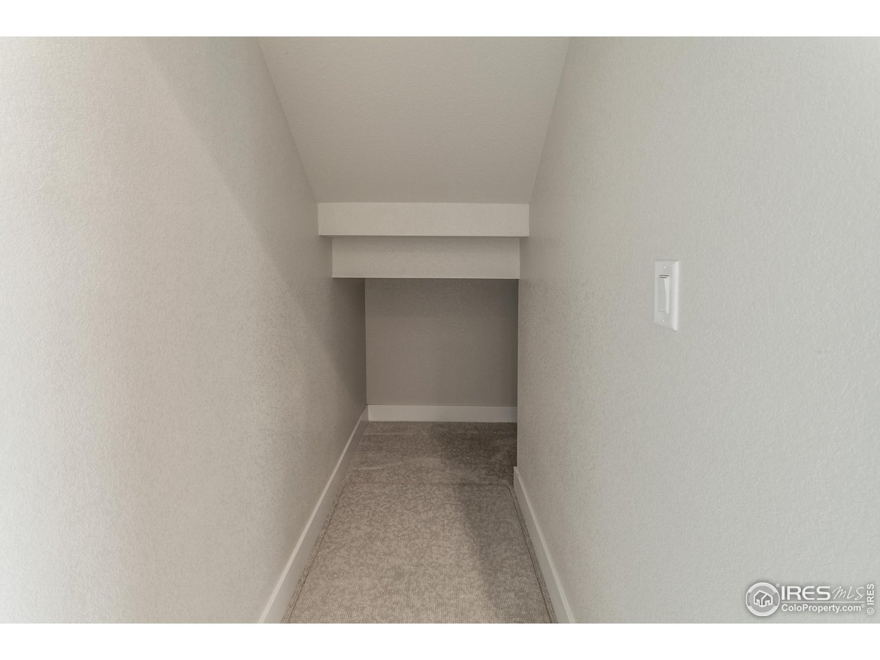 4774 Whistler Dr