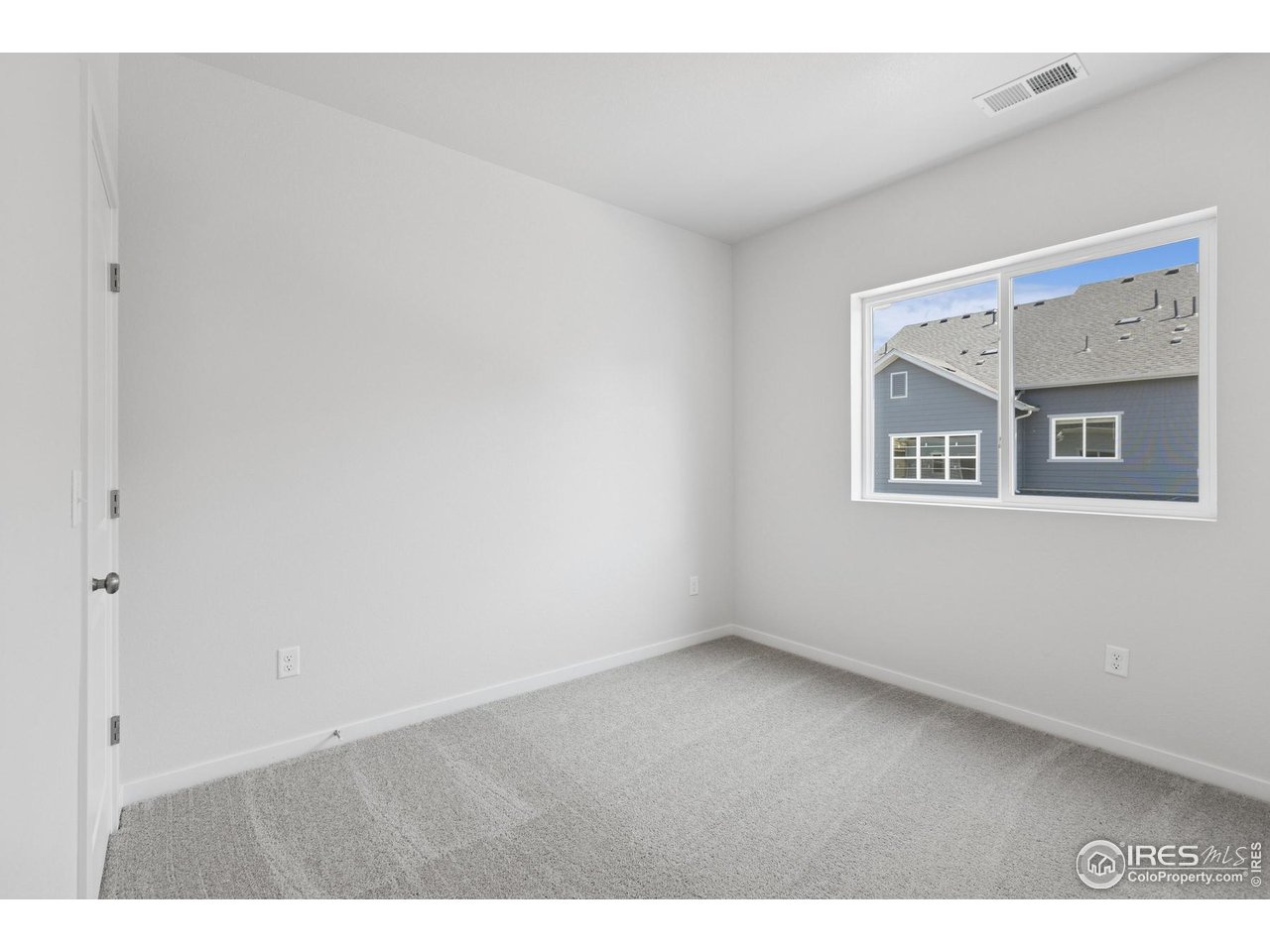6354 Deerfoot Dr