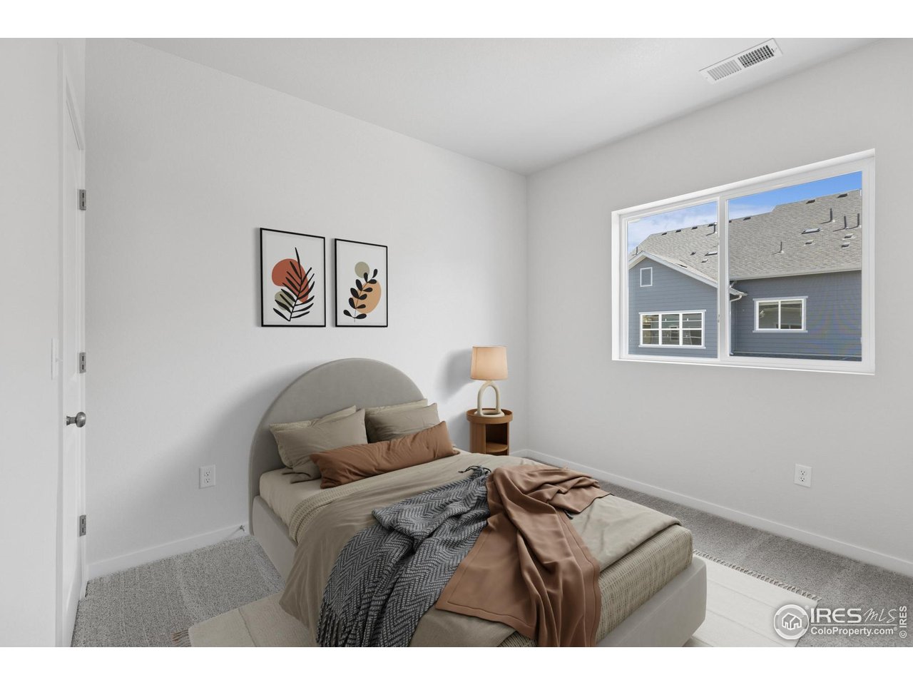6354 Deerfoot Dr