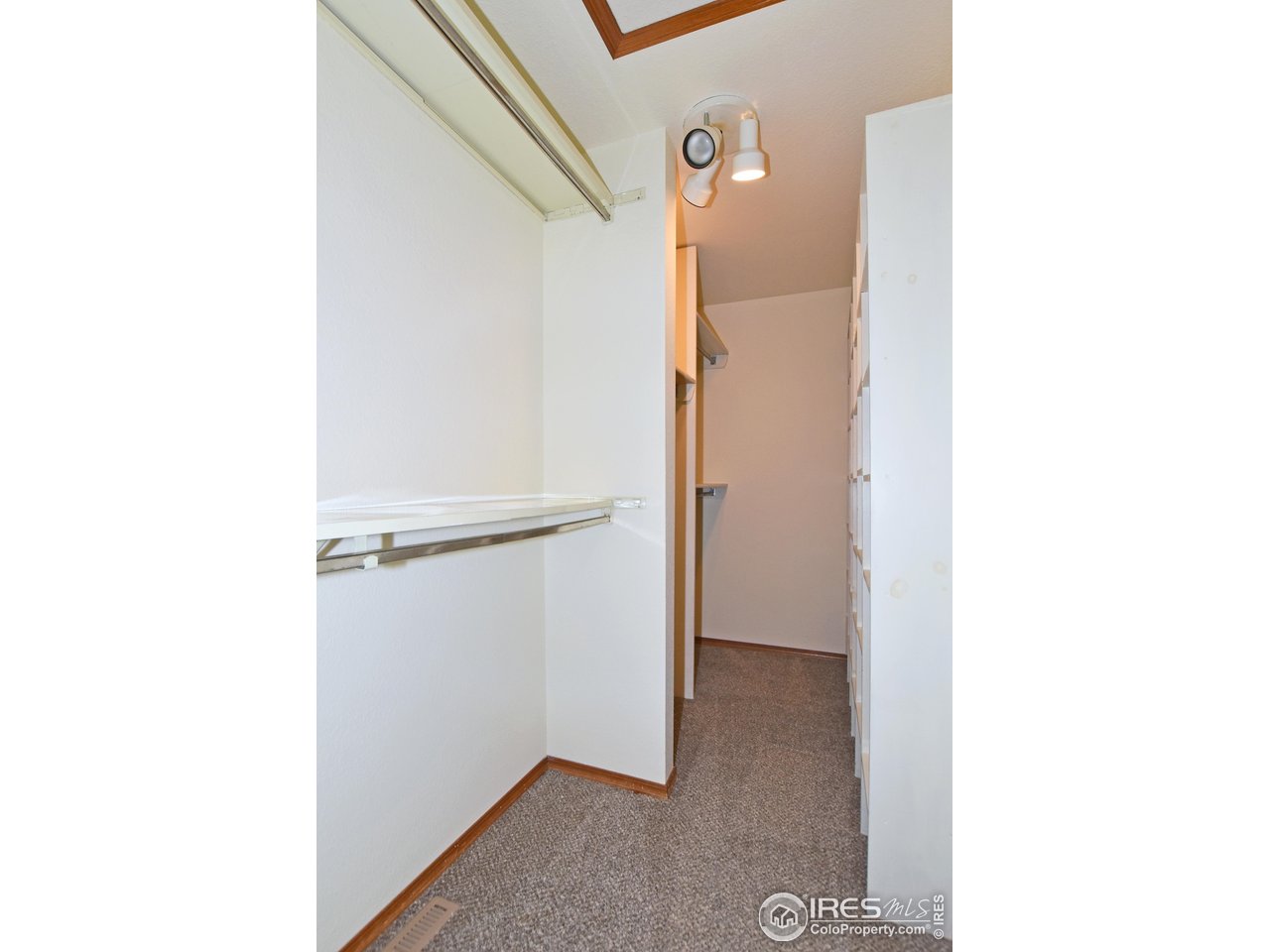 442 Riva Ridge Dr