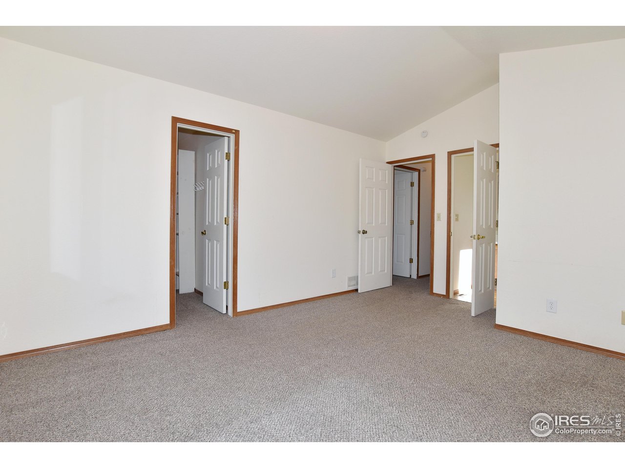 442 Riva Ridge Dr