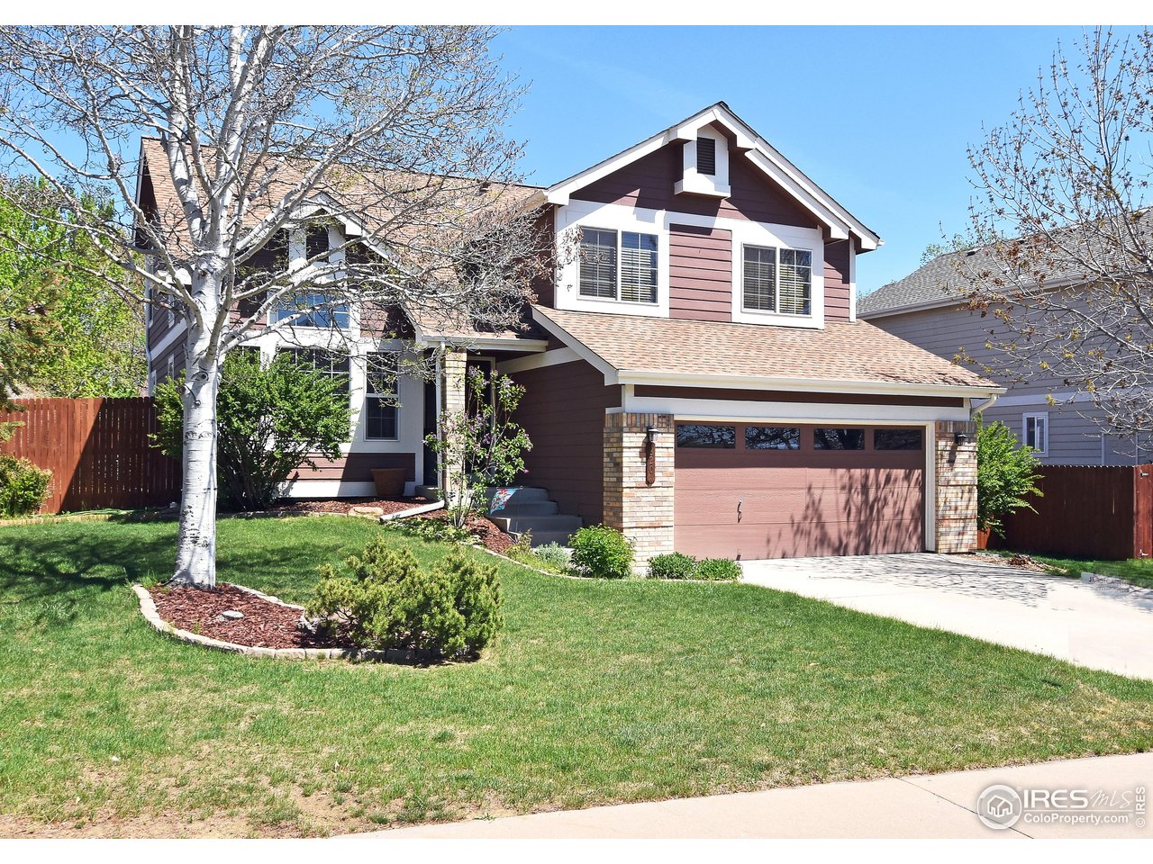 820 Courtenay Cir