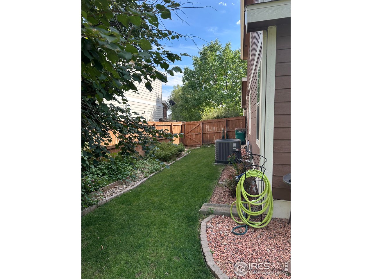 820 Courtenay Cir