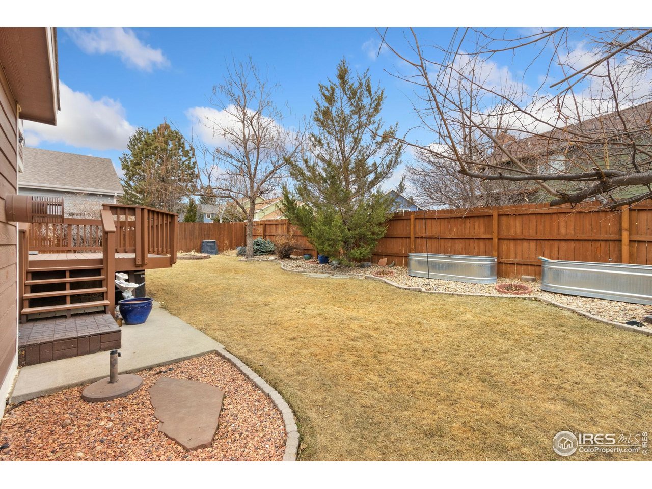 820 Courtenay Cir