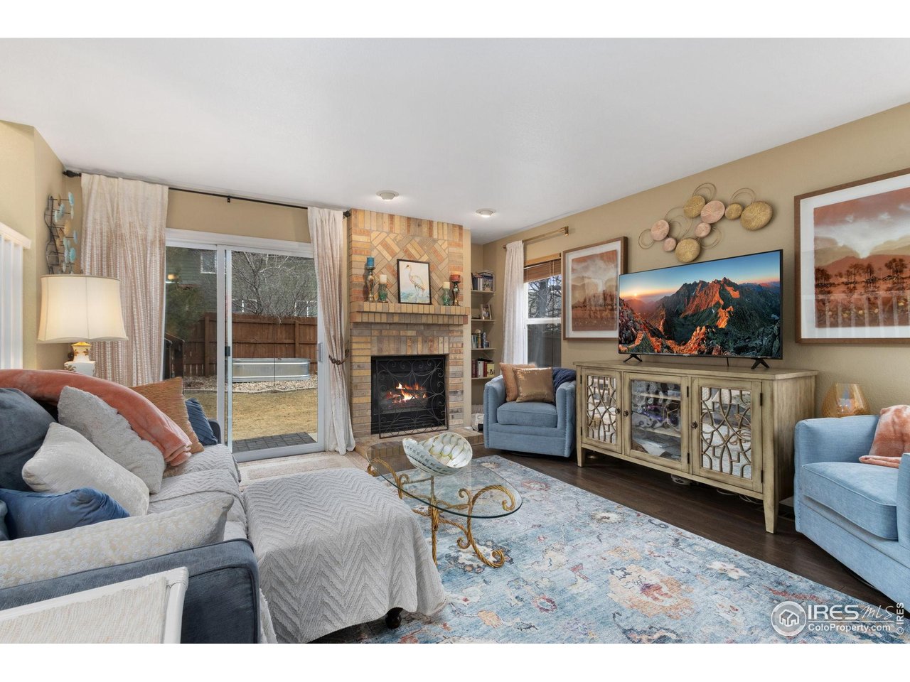 820 Courtenay Cir