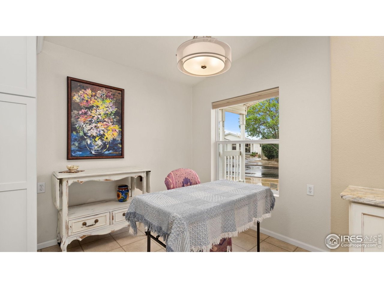 856 Sunchase Dr