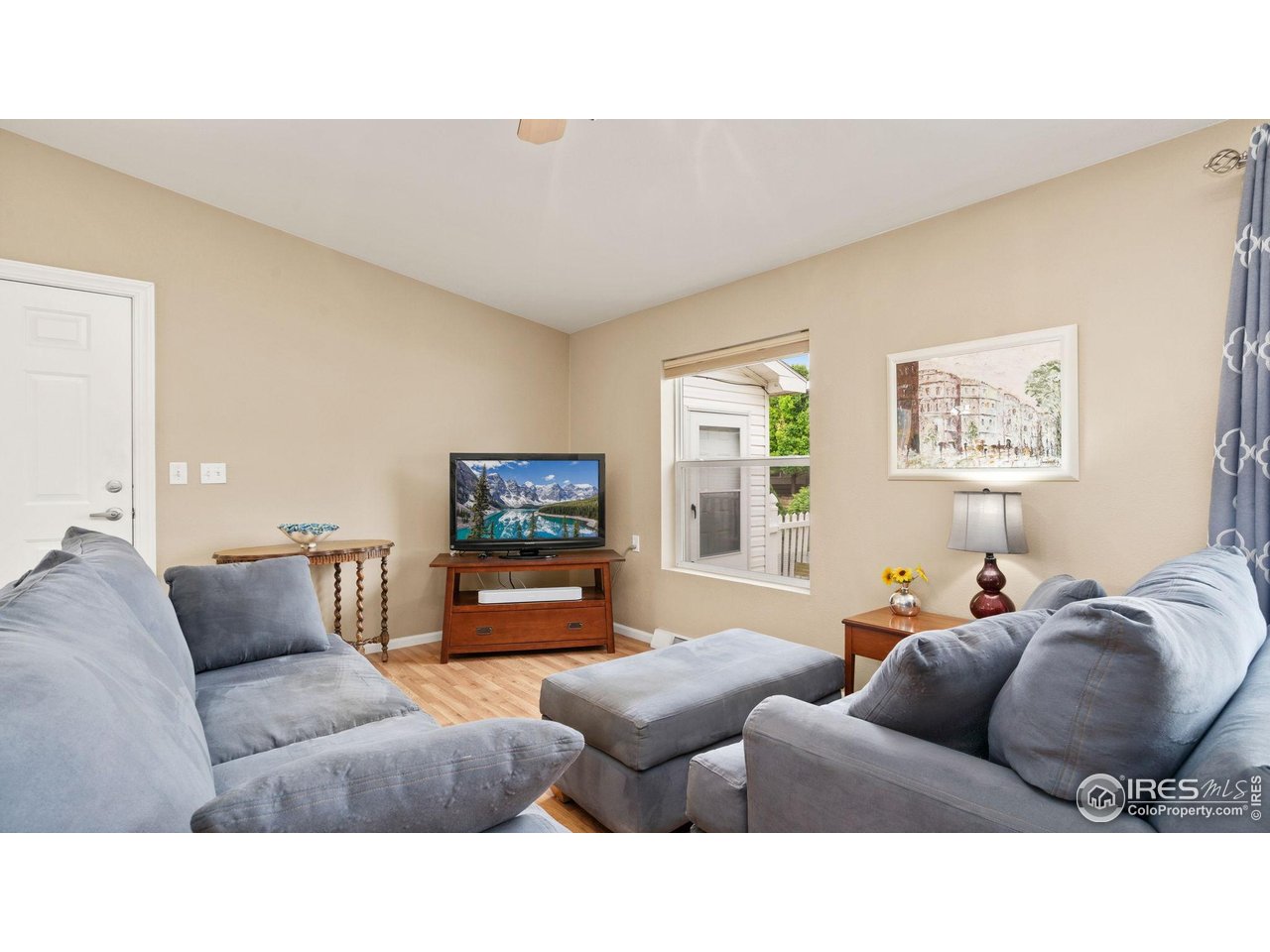 856 Sunchase Dr
