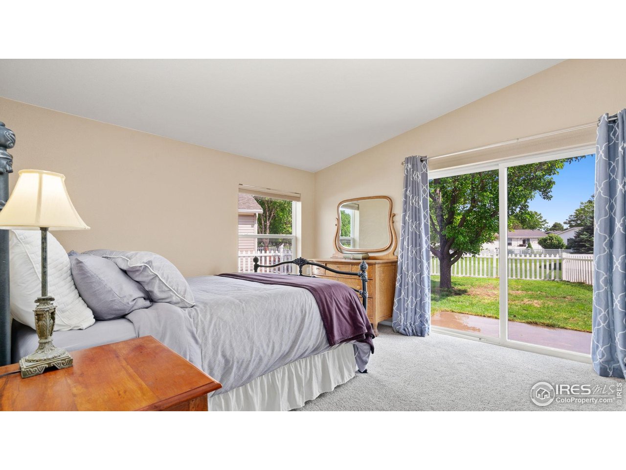 856 Sunchase Dr