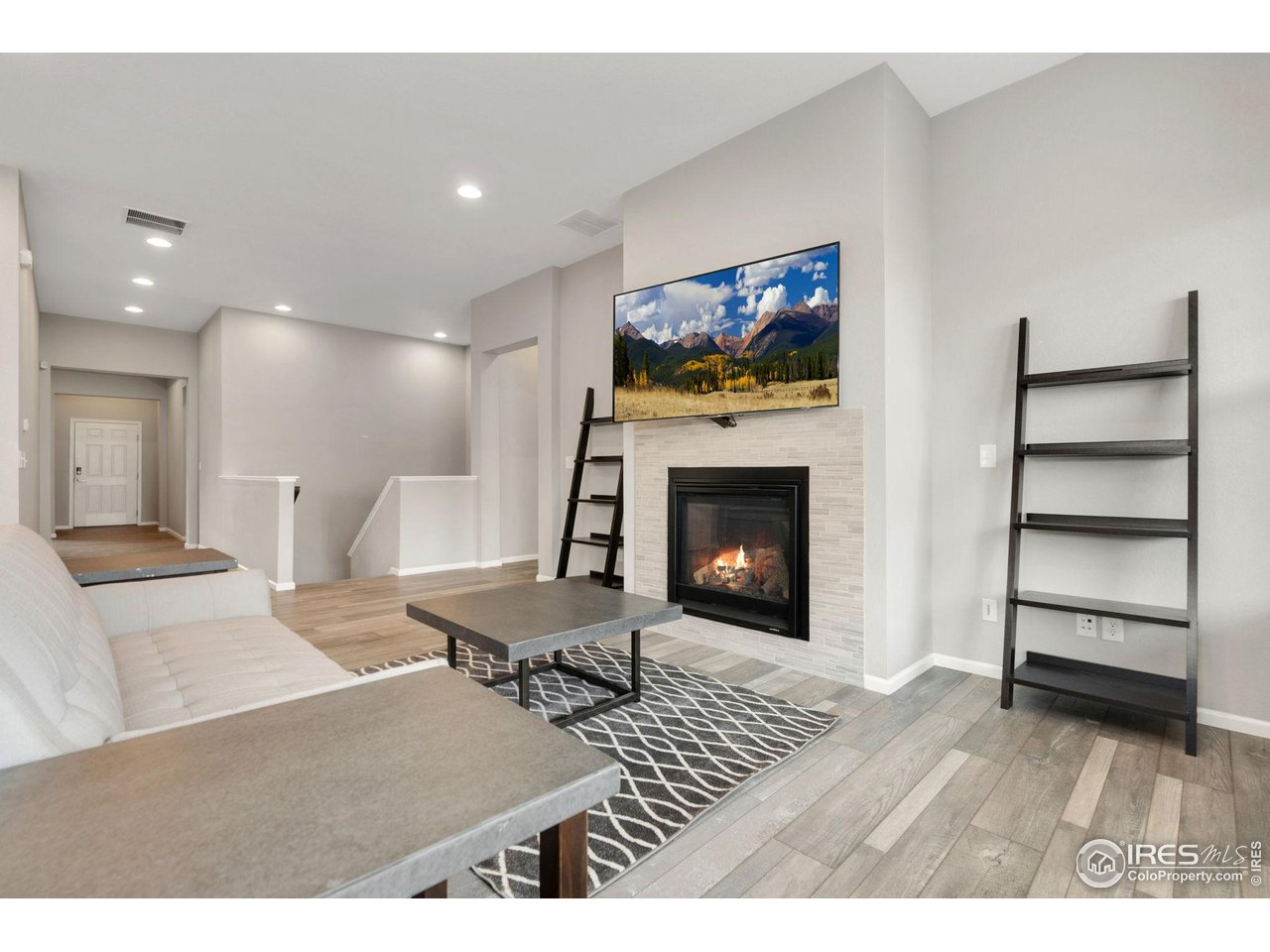 2227 Vermillion Creek Dr