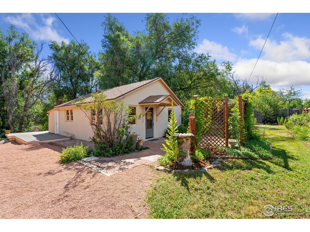 6015 W US Highway 34