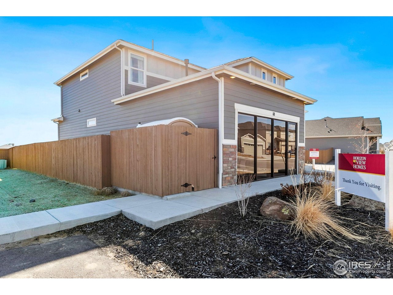18 Chipeta Way
