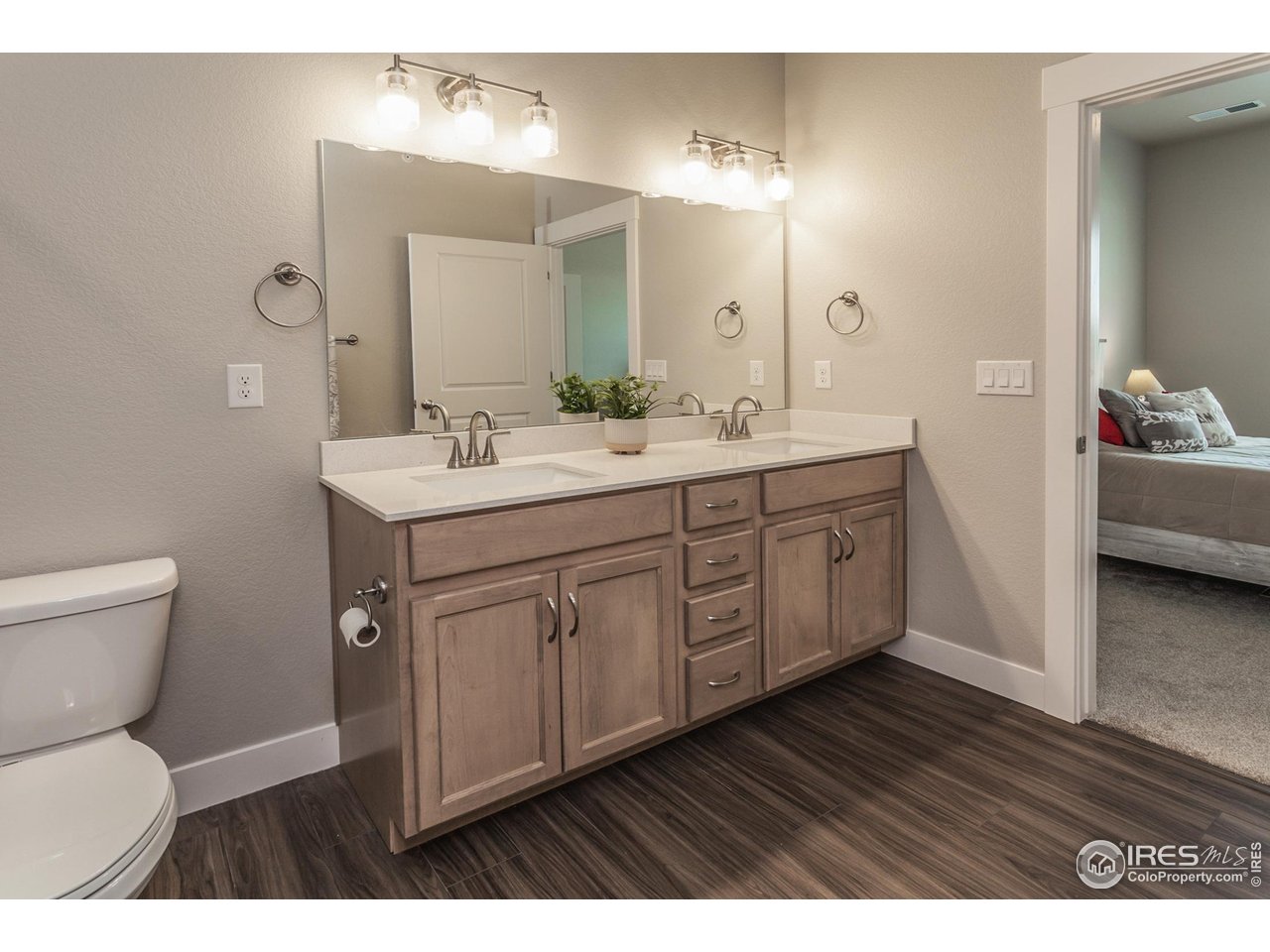 235 High Point Dr E-205