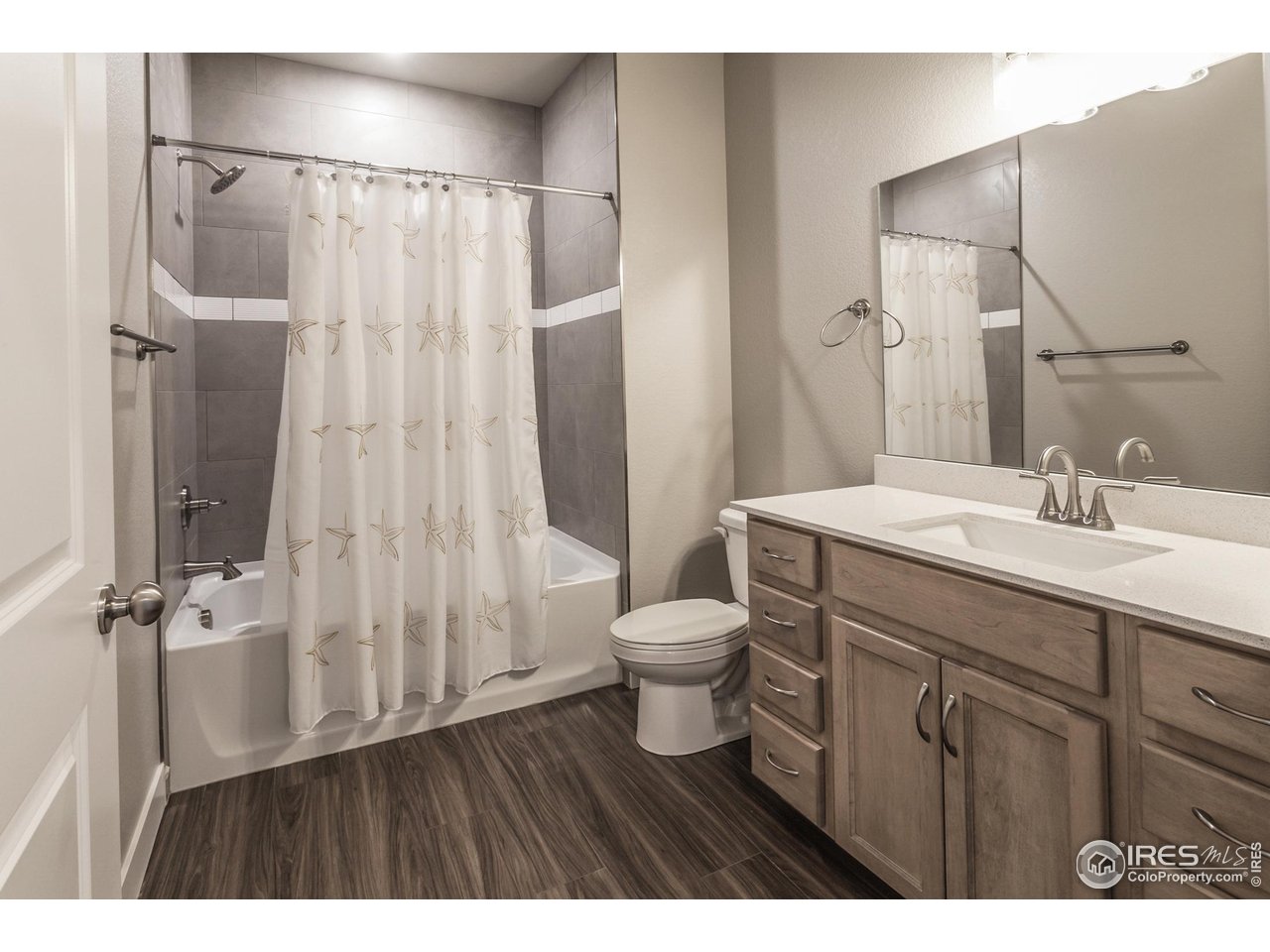 235 High Point Dr E-205