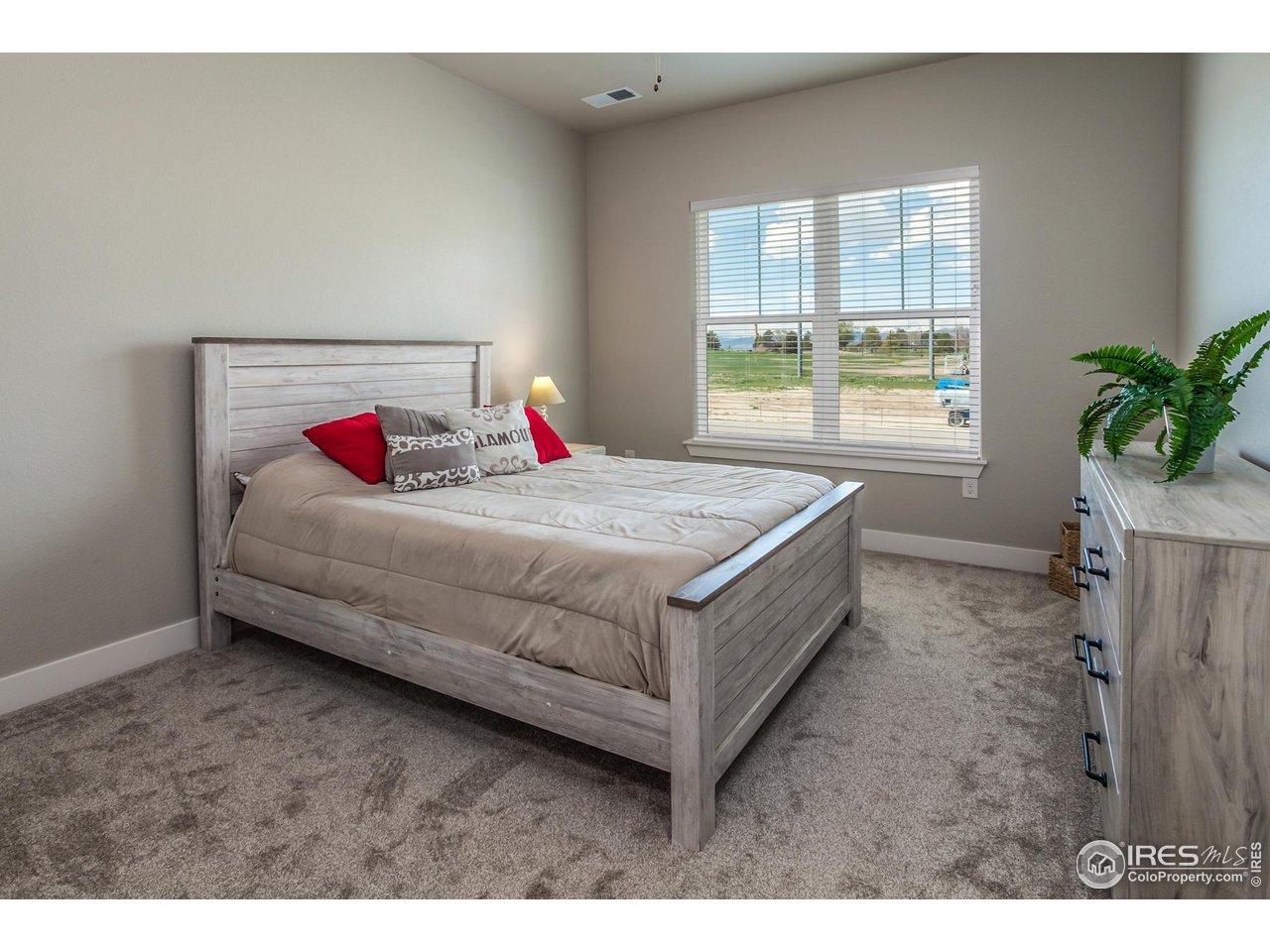 235 High Point Dr E-205