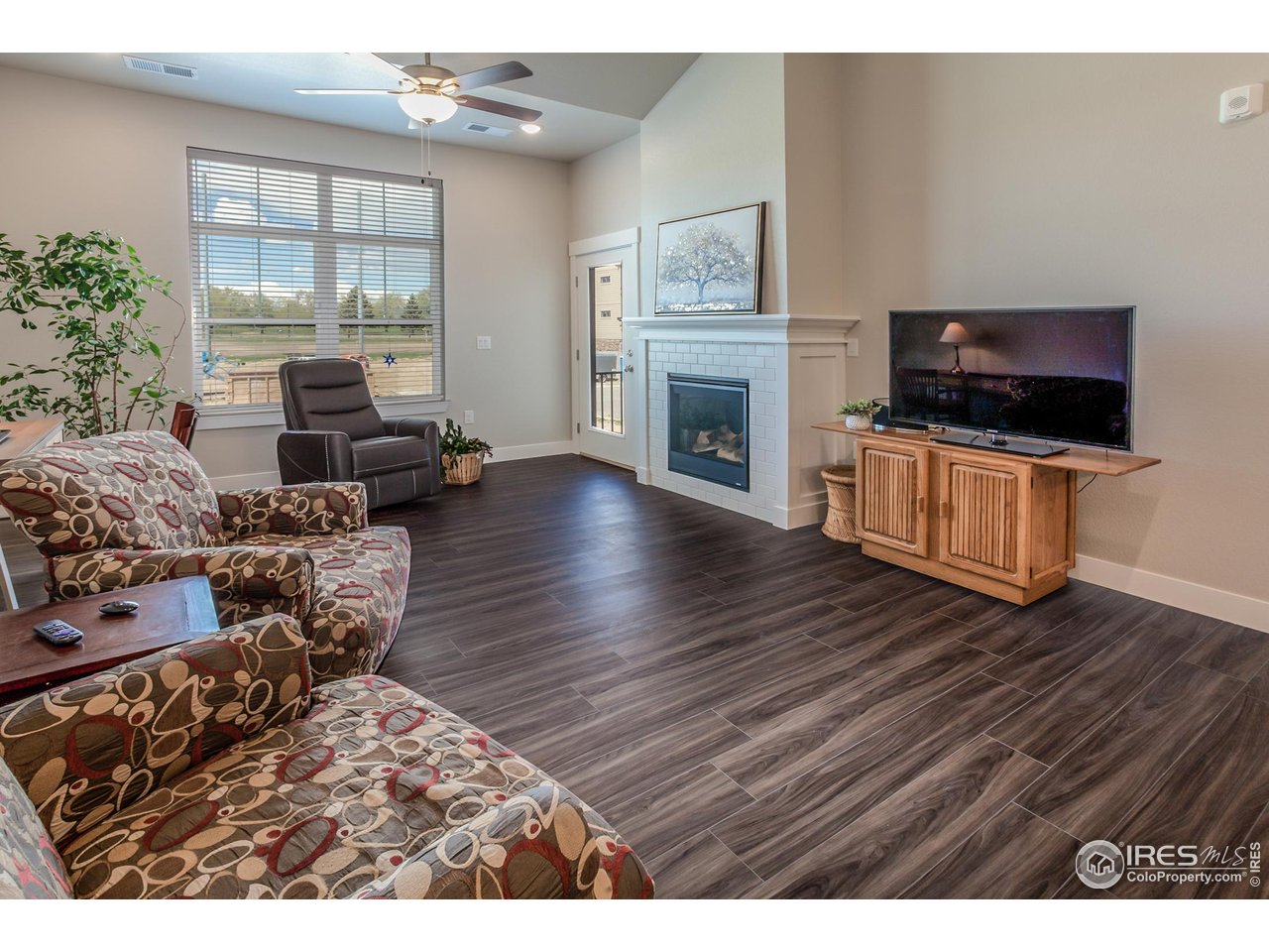 235 High Point Dr E-205